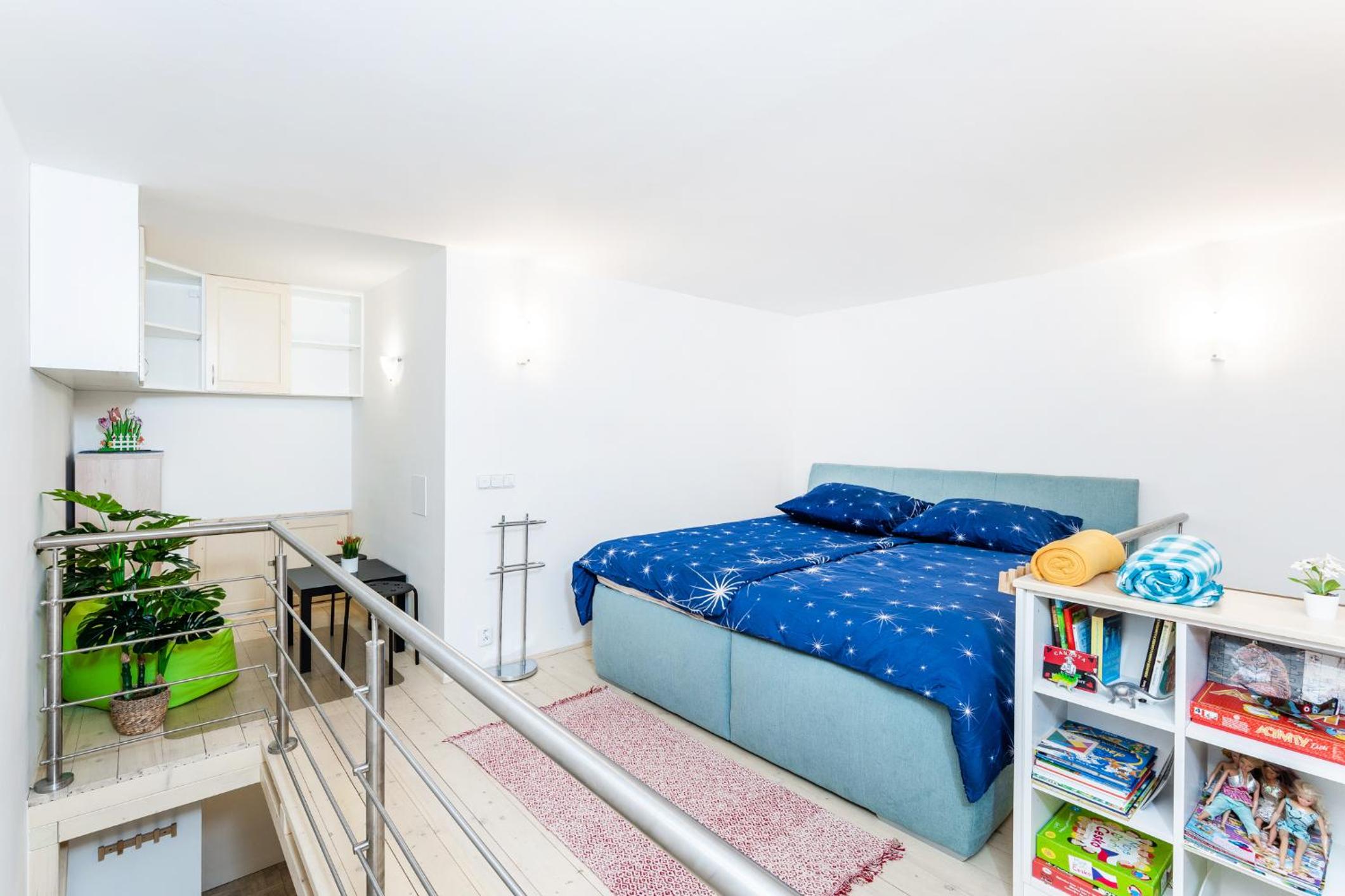 Get Prague Flat Stepanska