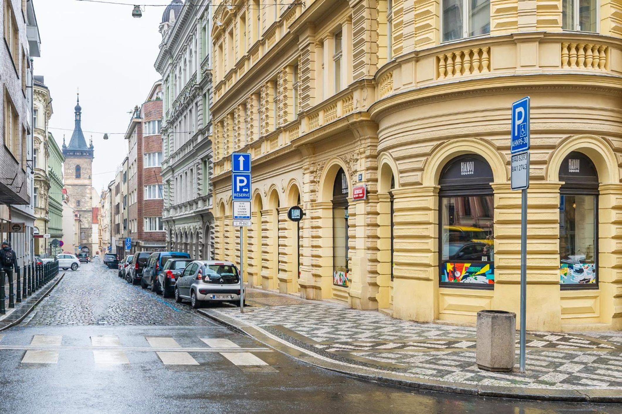 Get Prague Flat Stepanska
