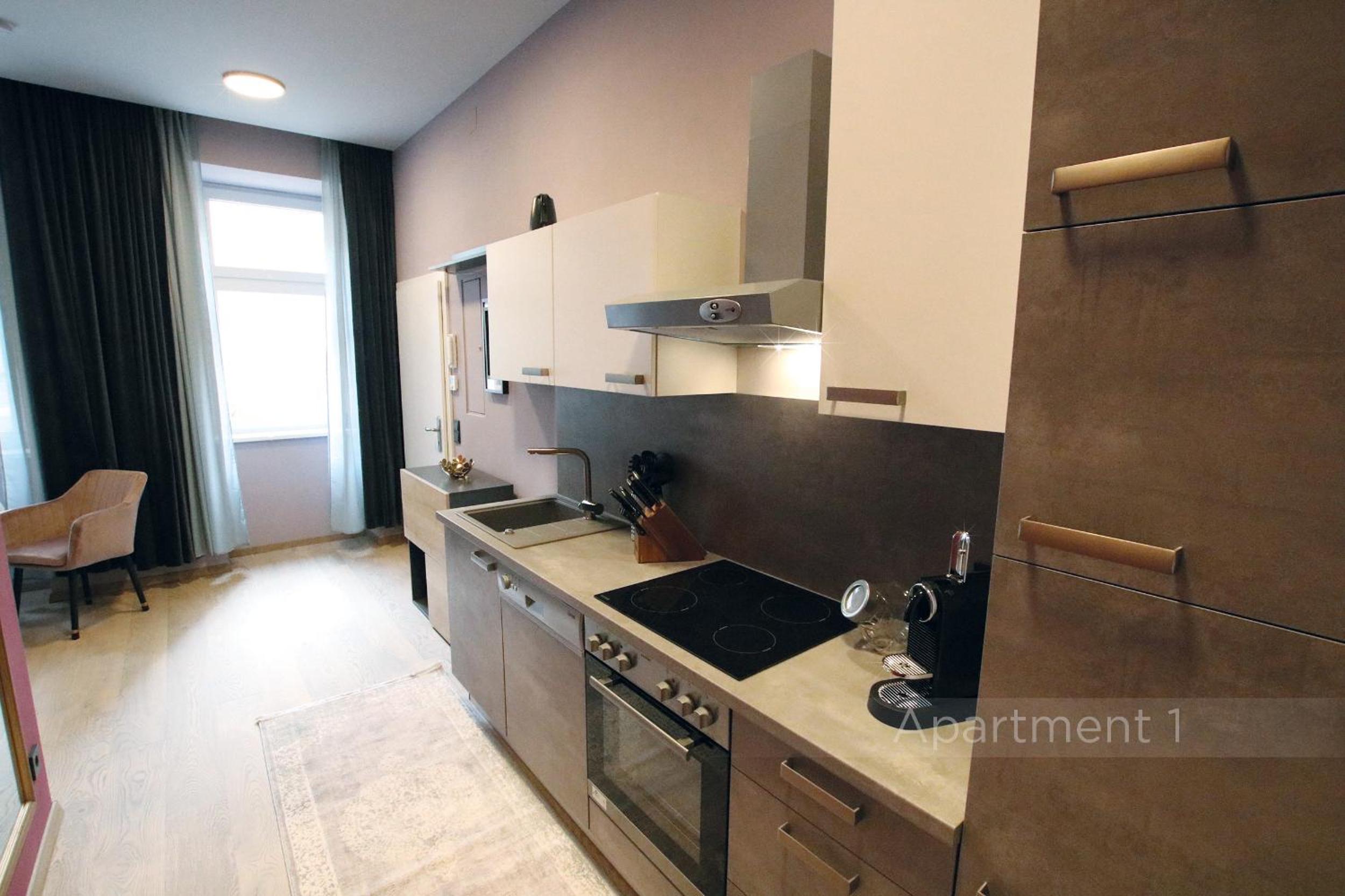 Street Living Hotel - Apartments