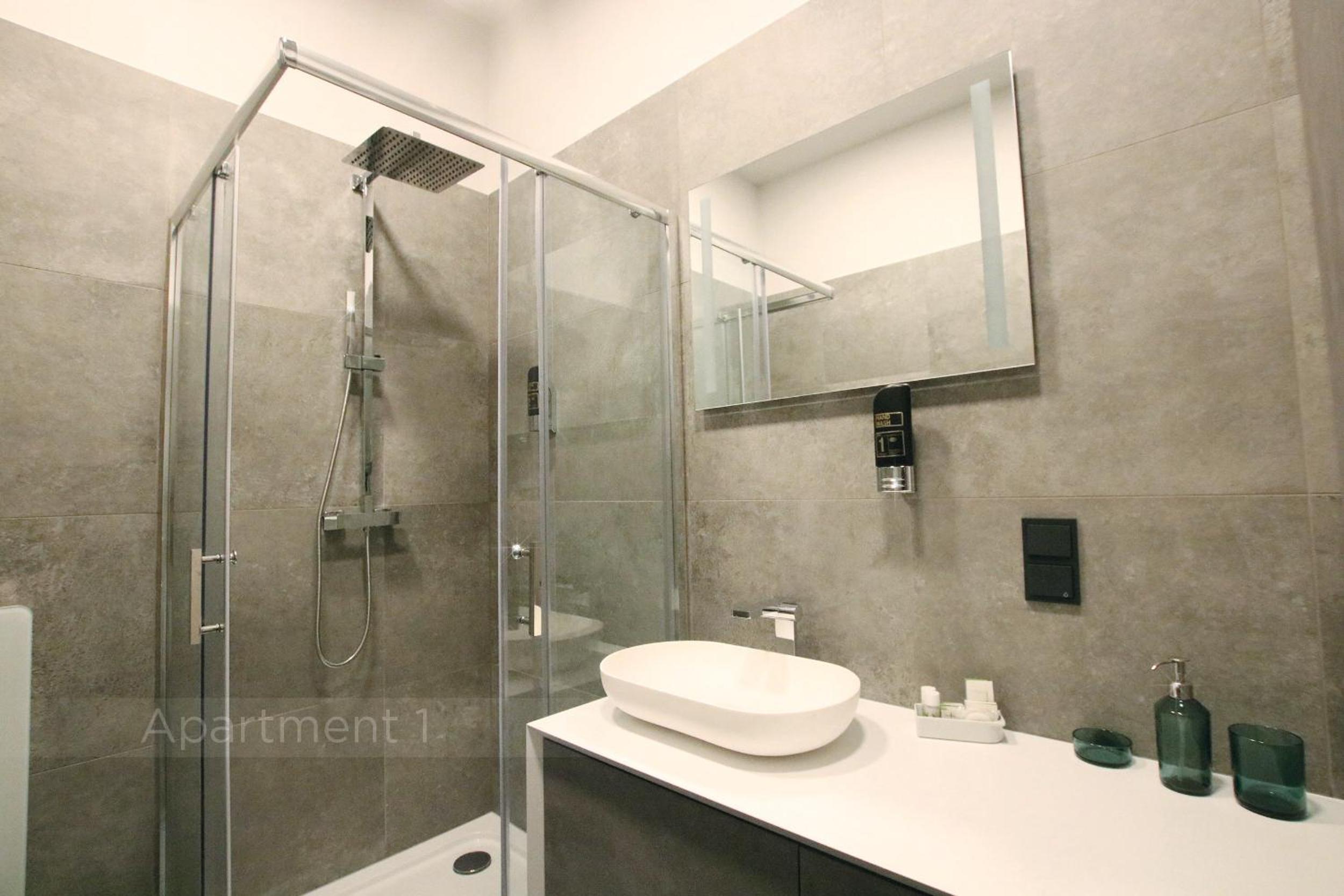 Street Living Hotel - Apartments