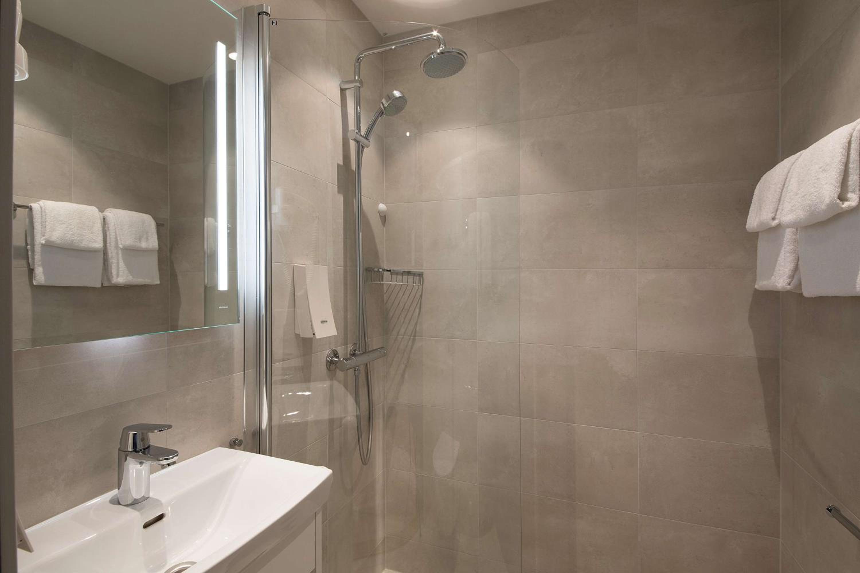 Bergen Vacations - Bergen Harbour Hotel, WorldHotels Crafted - Property Image 12