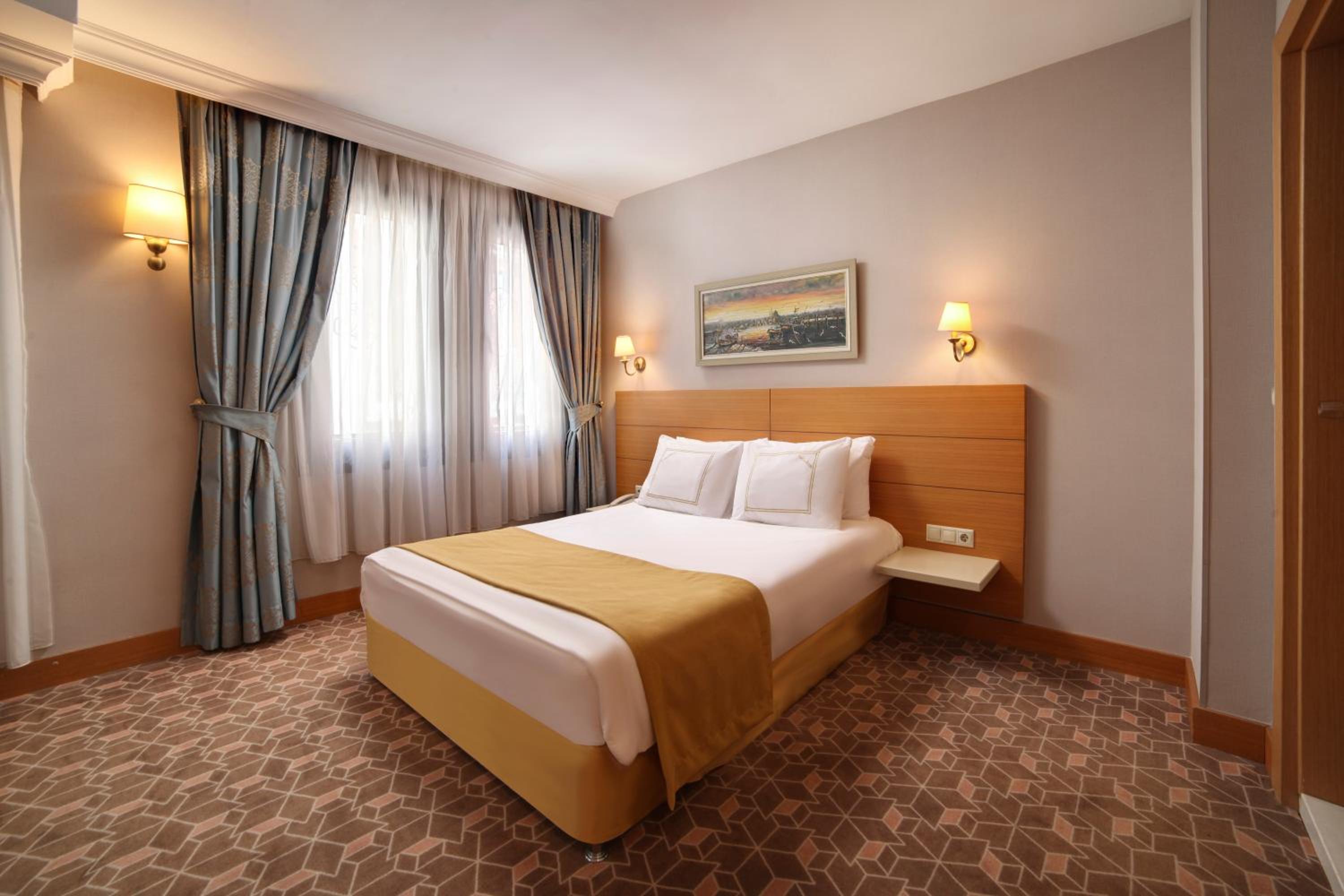 Almina Guest House