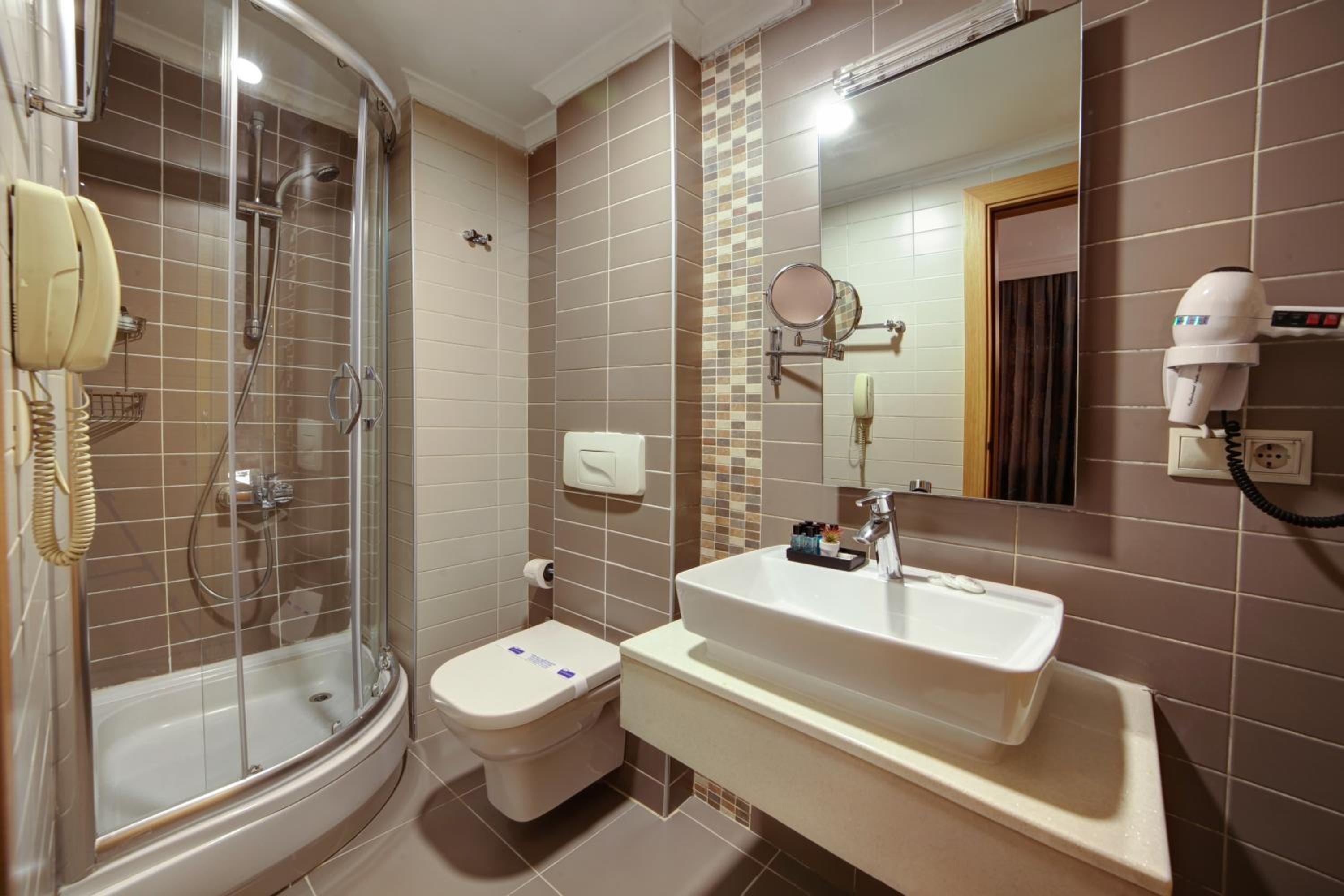 Almina Guest House