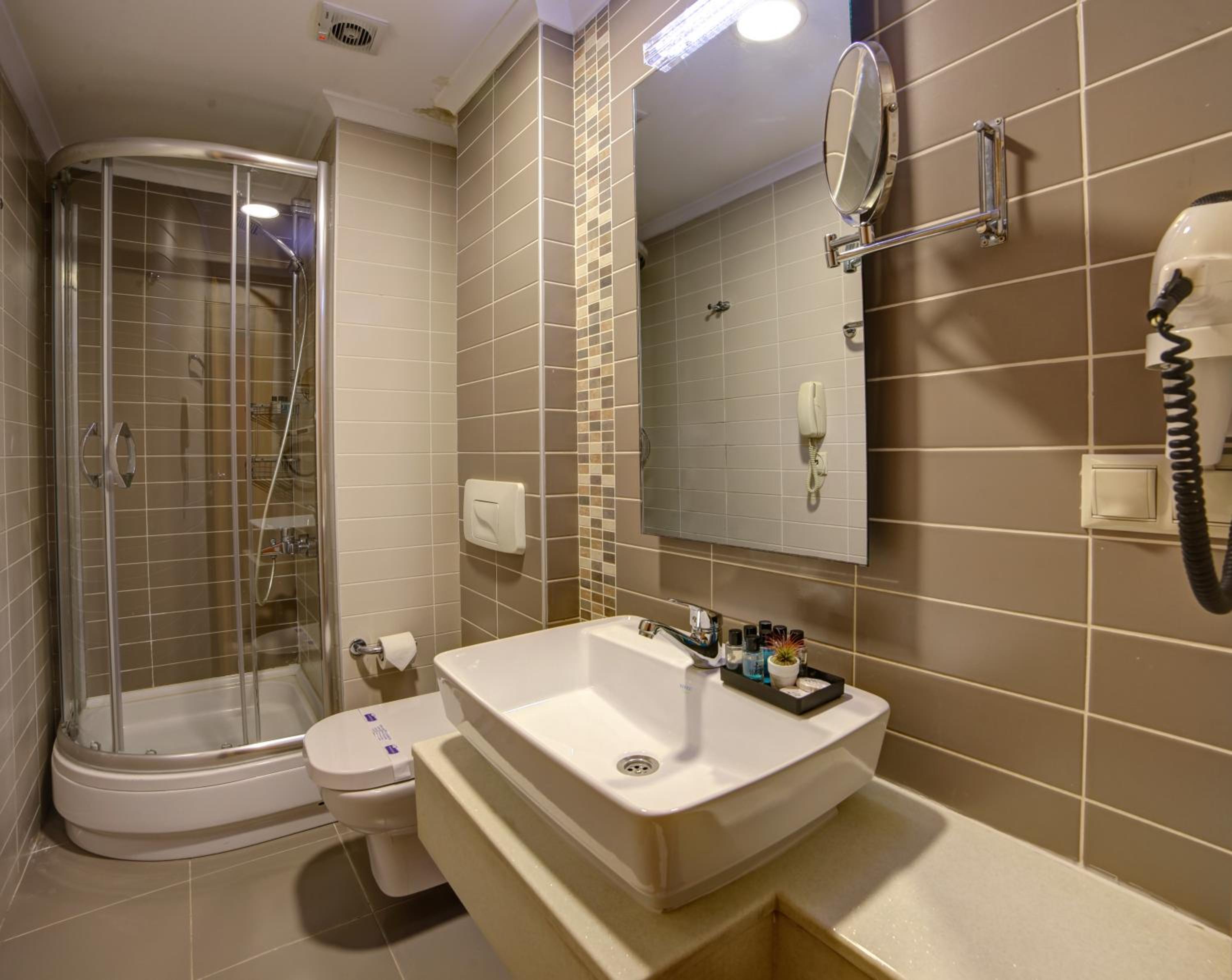 Almina Guest House
