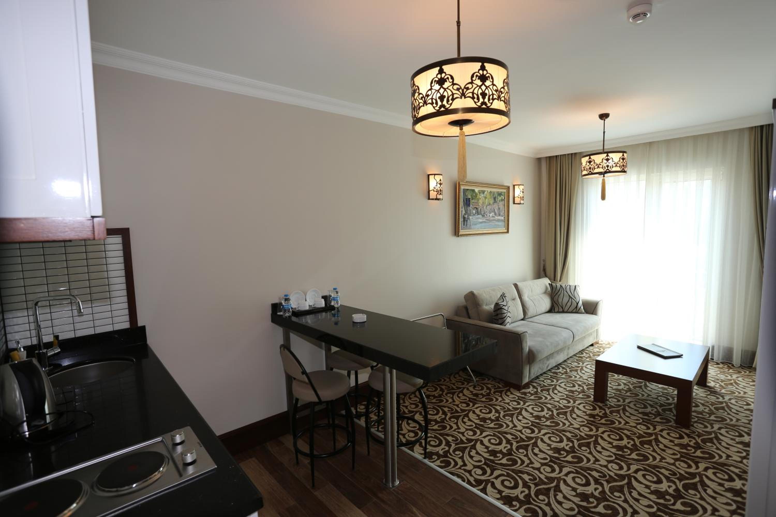 K Suites Otel - Image 40