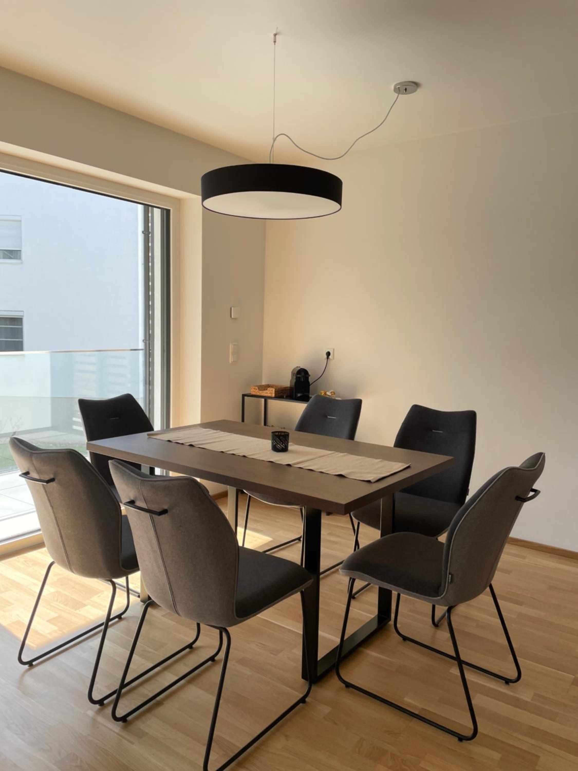 Luxury - Apartment mit Balkon in Seenähe view 2