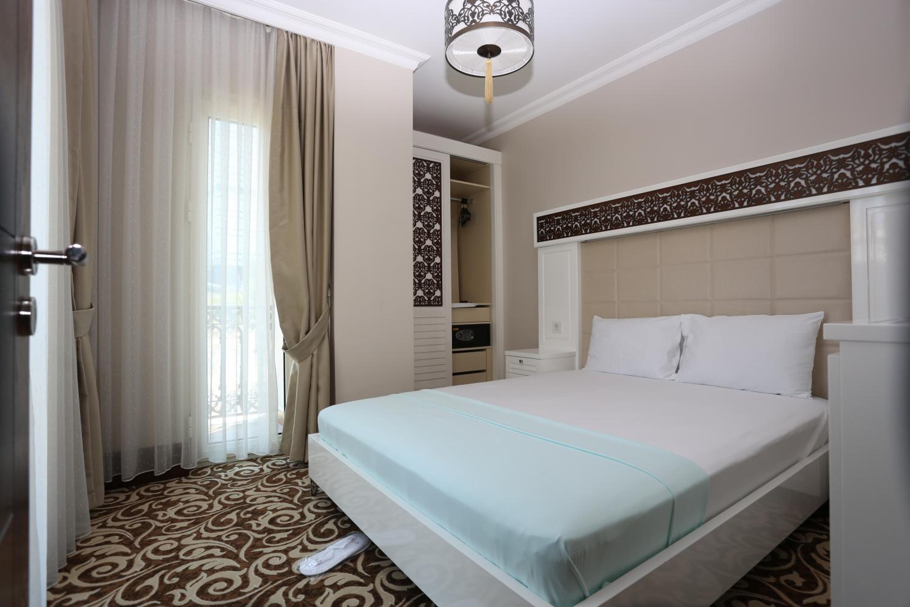 K Suites Otel - Image 26