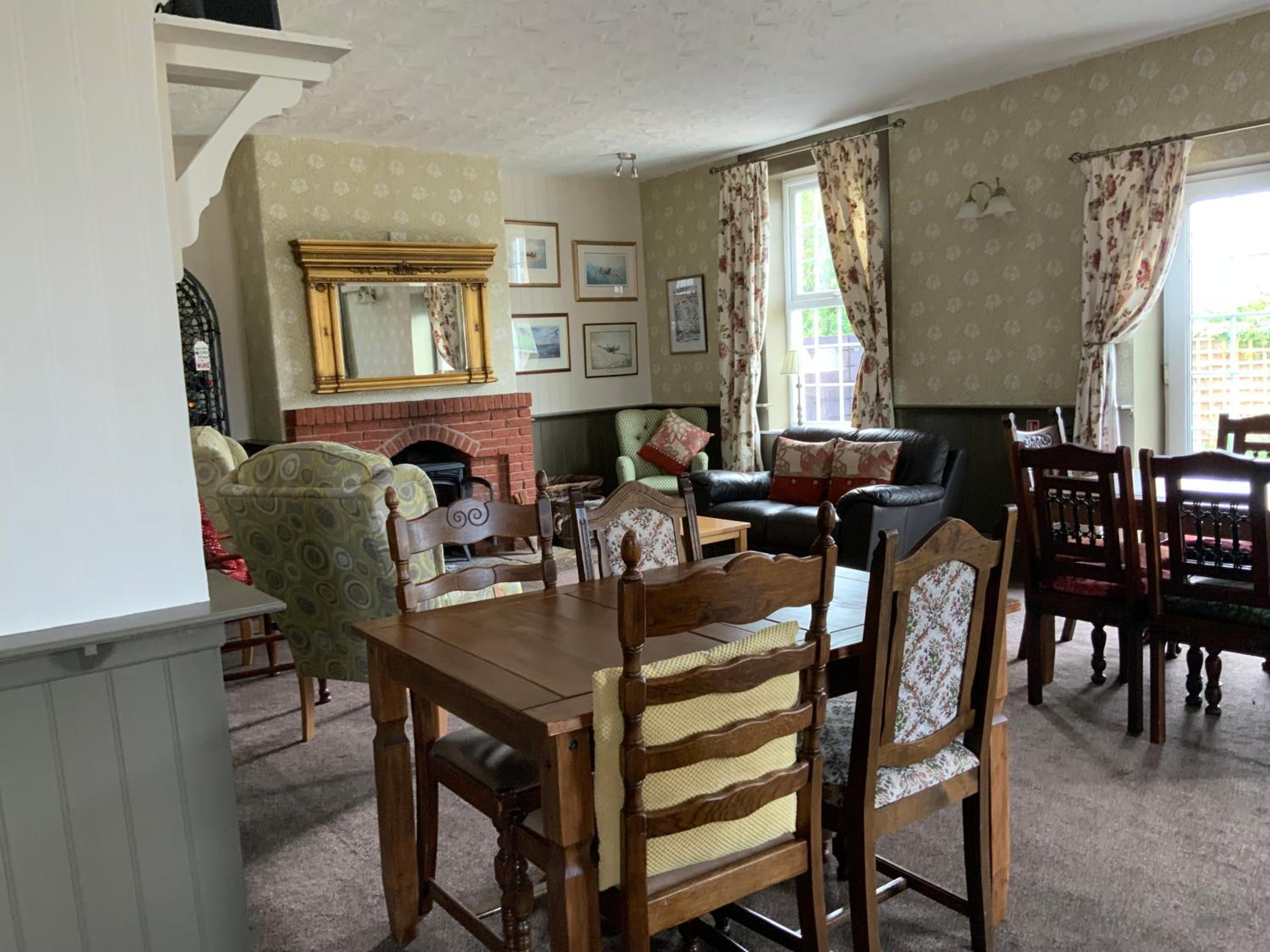 The Red Lion Inn Partney