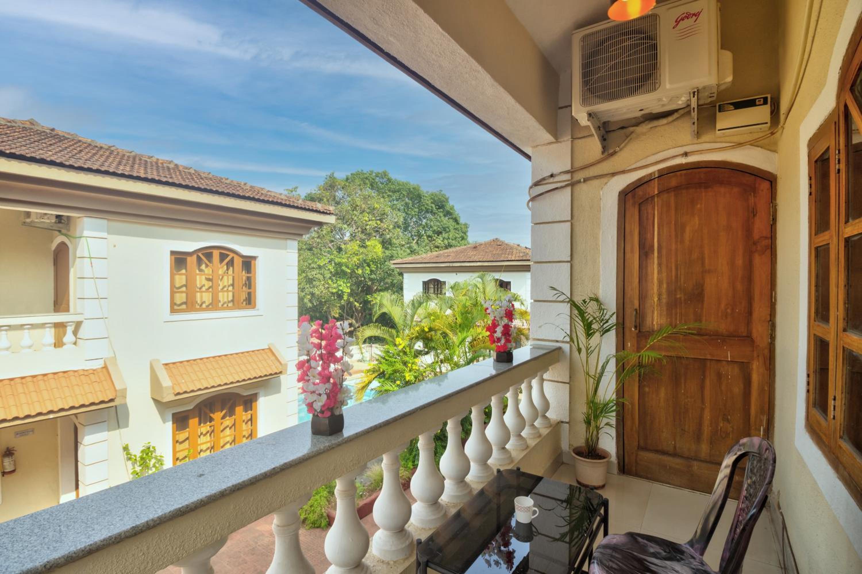 Villa De Arpora view 2