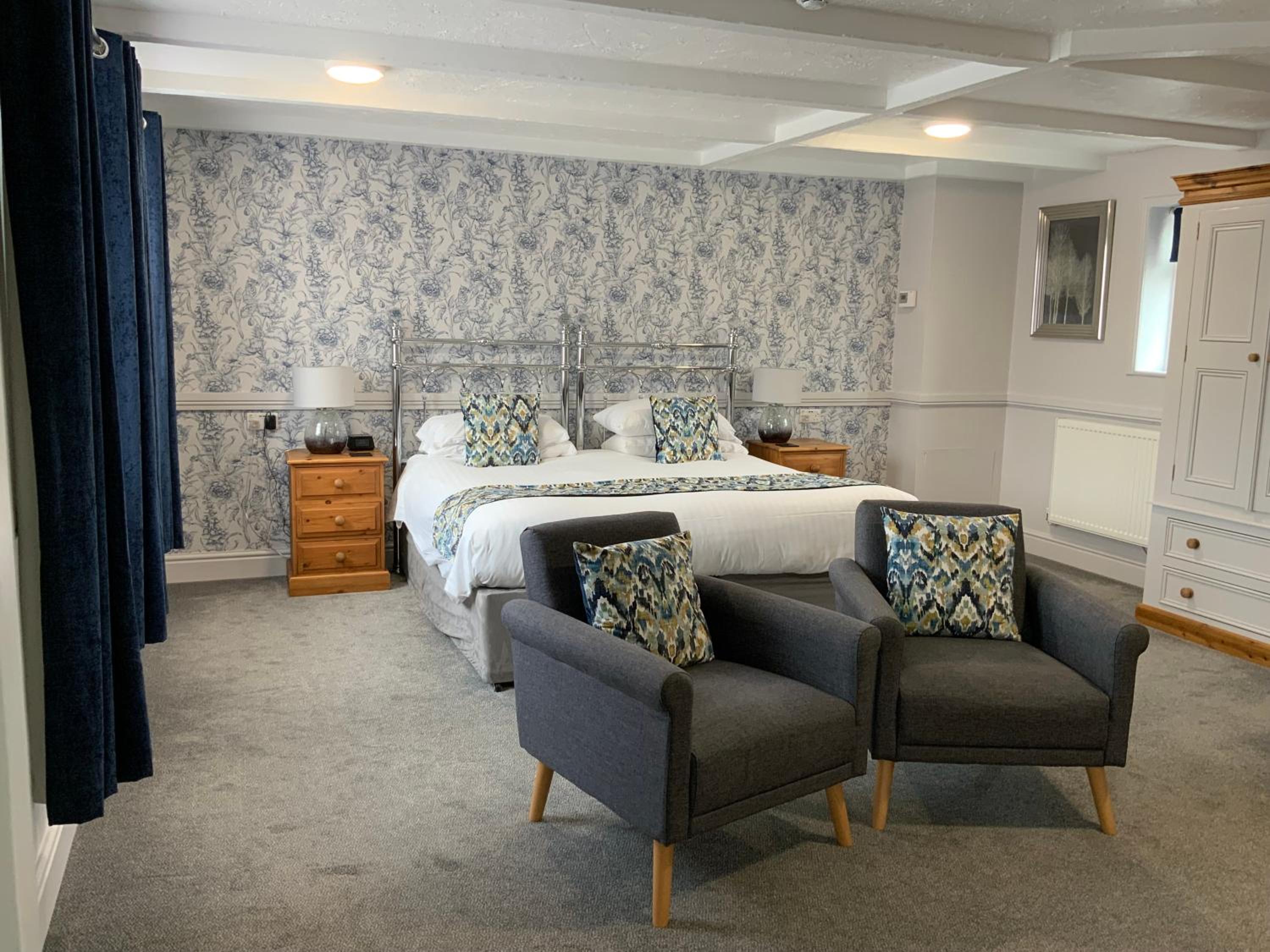 The Red Lion Inn Partney