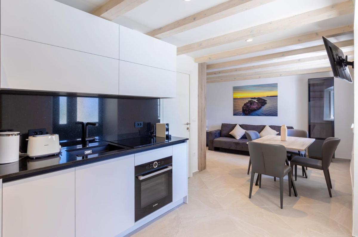 Stunning holiday house in the Old town by Irundo