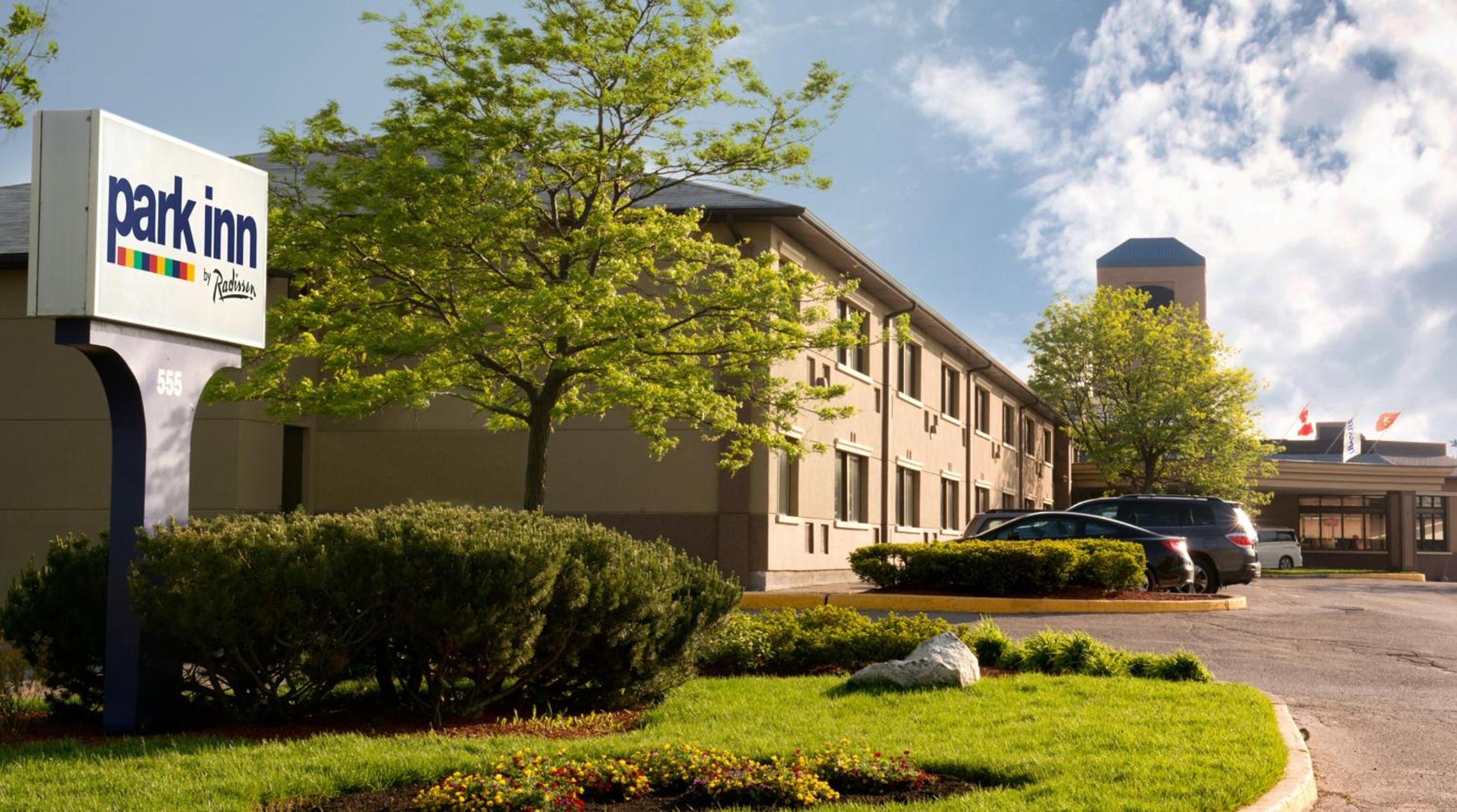 Park Inn by Radisson Toronto-Markham - Property Image 4