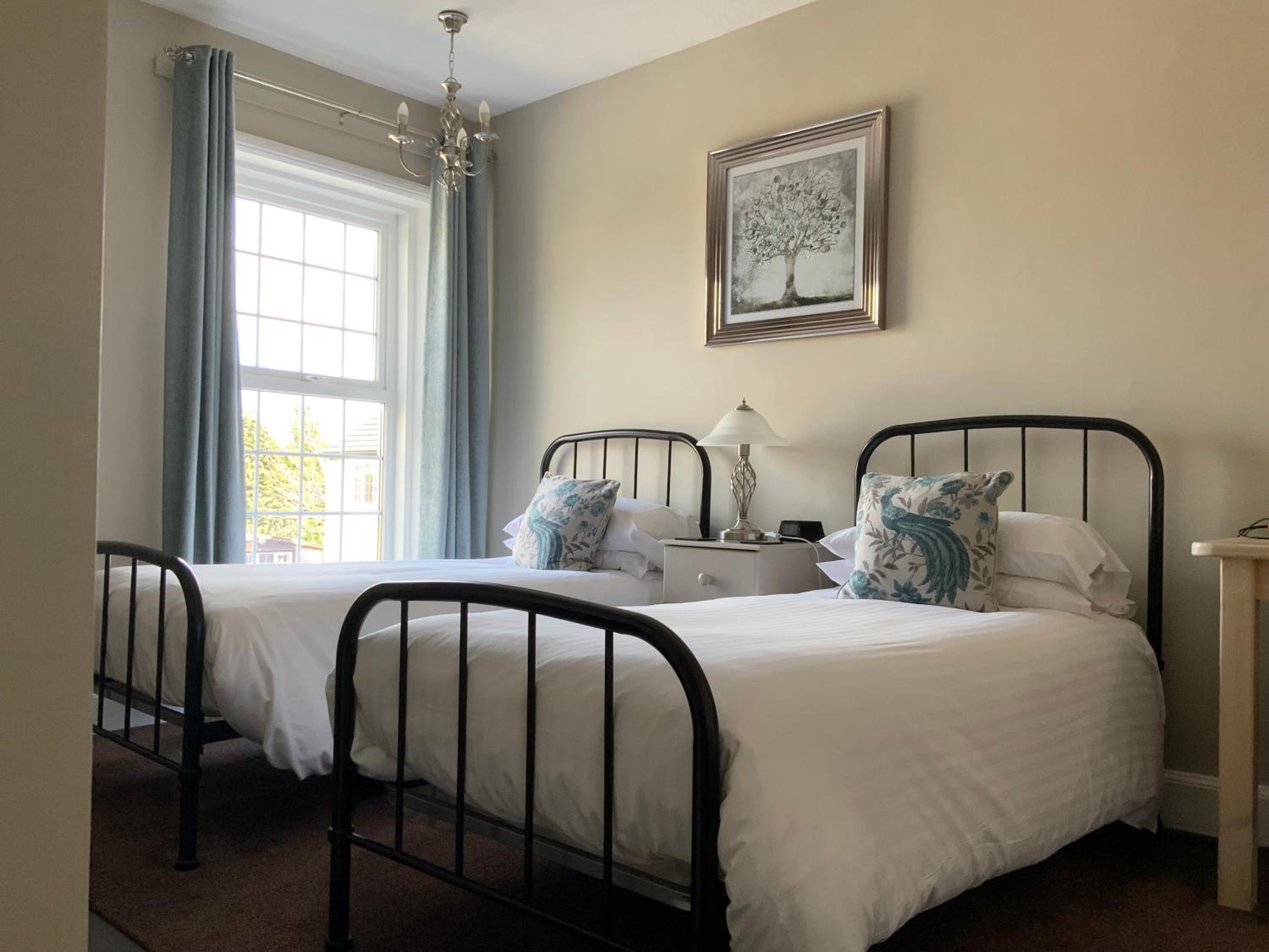 The Red Lion Inn Partney