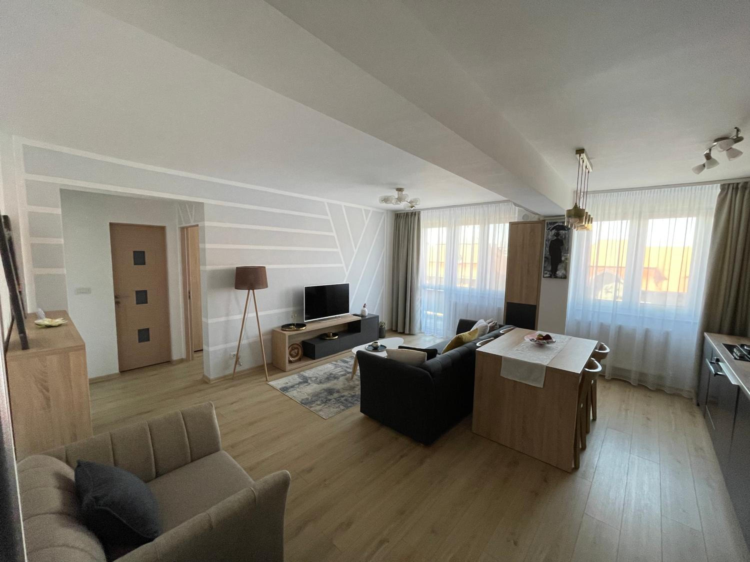 A unique ultra-central, modern apartment view 4
