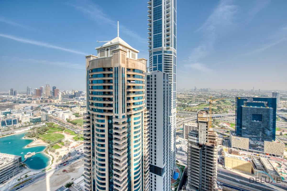 Ornate 2BR at Ocean Heights Dubai Marina By Deluxe Holiday Homes