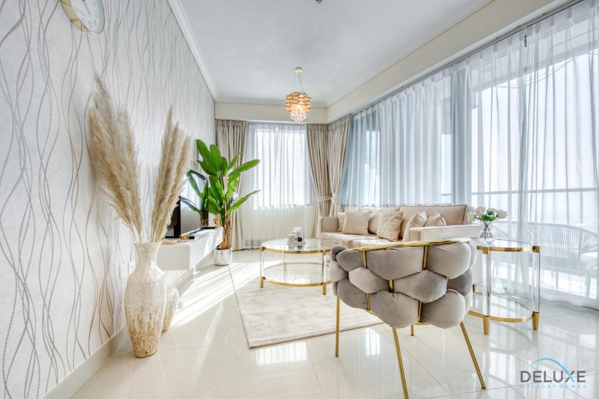 Ornate 2BR at Ocean Heights Dubai Marina By Deluxe Holiday Homes