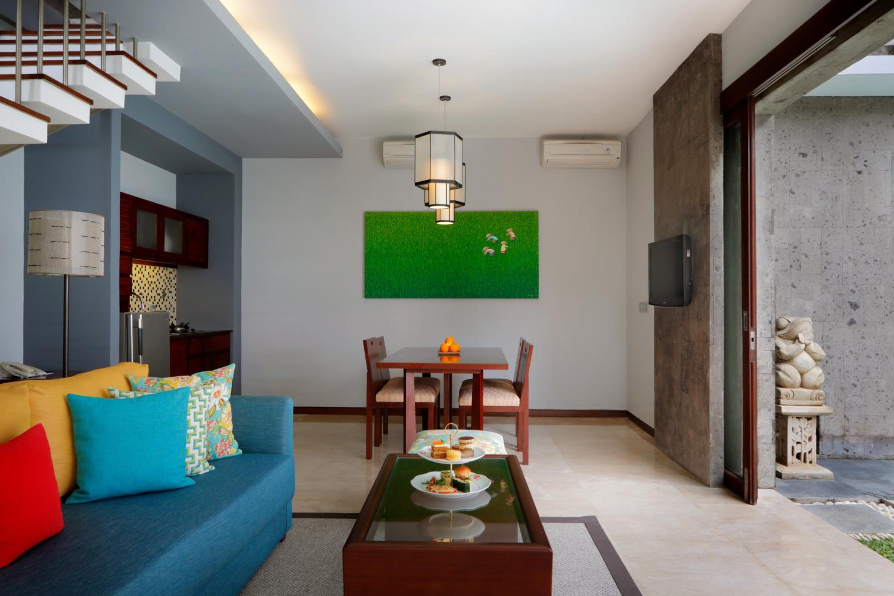 Seminyak Icon - by Karaniya Experience - CHSE certified