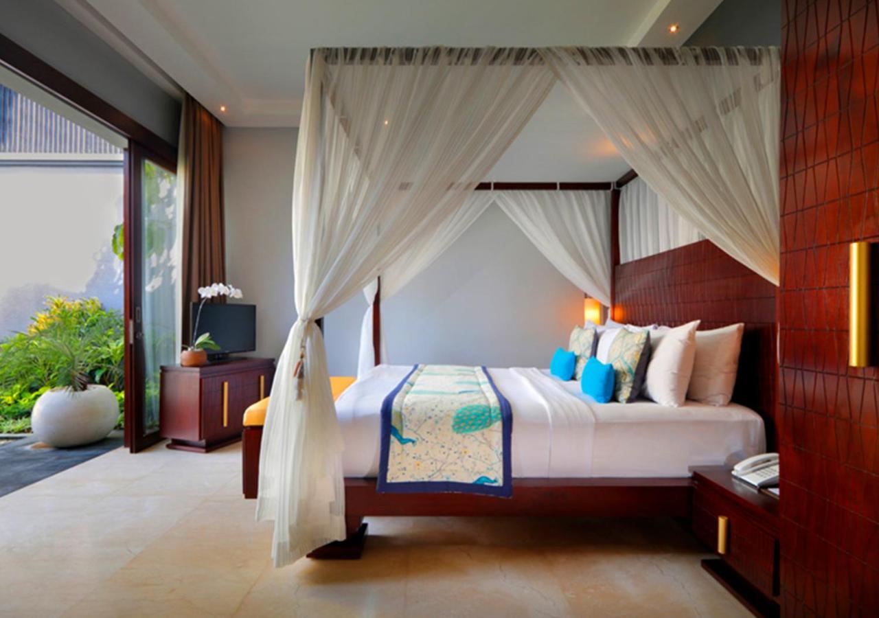 Seminyak Icon - by Karaniya Experience - CHSE certified