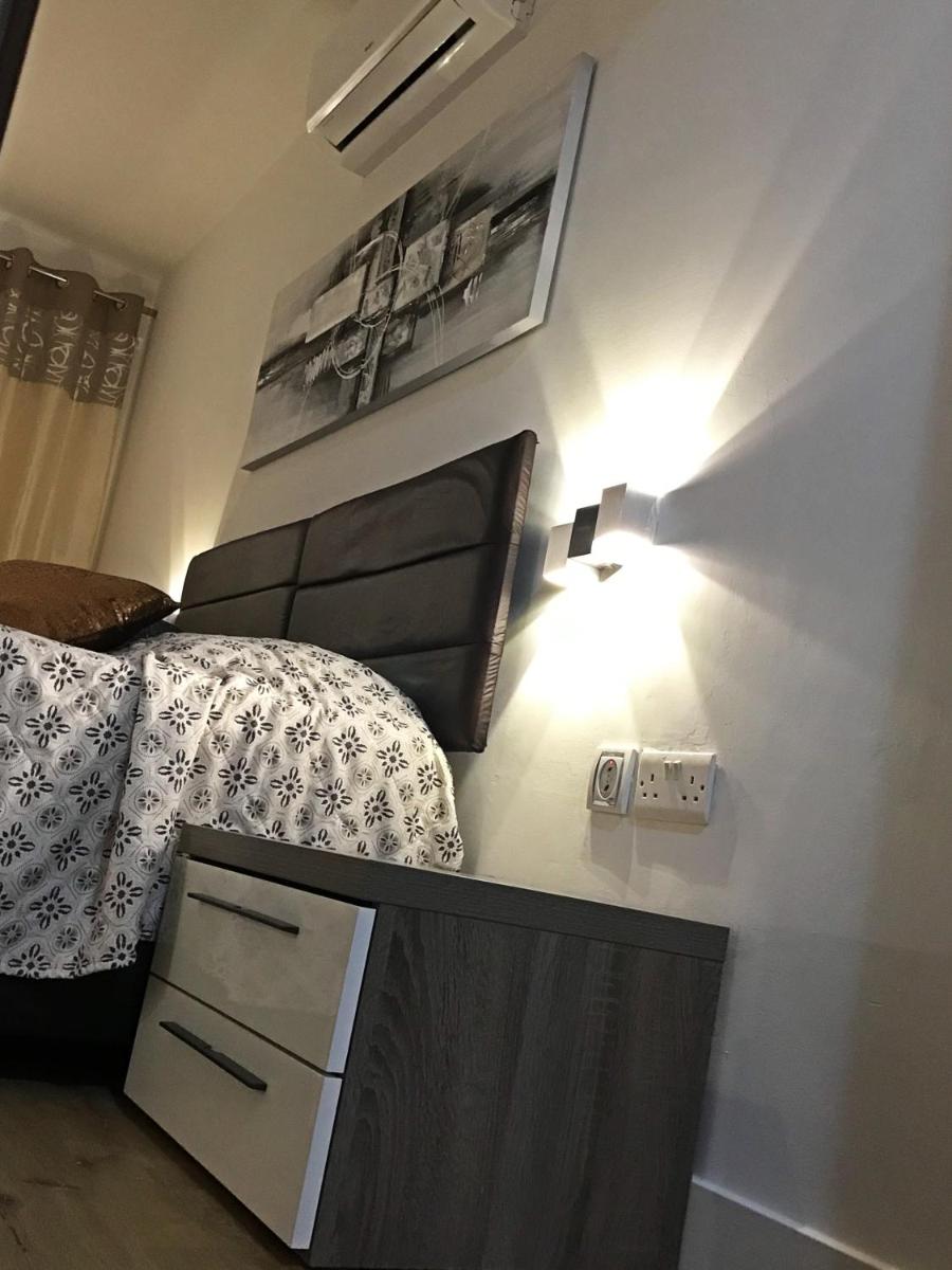 Marsascala 3 bedrooms apartment very close to beach