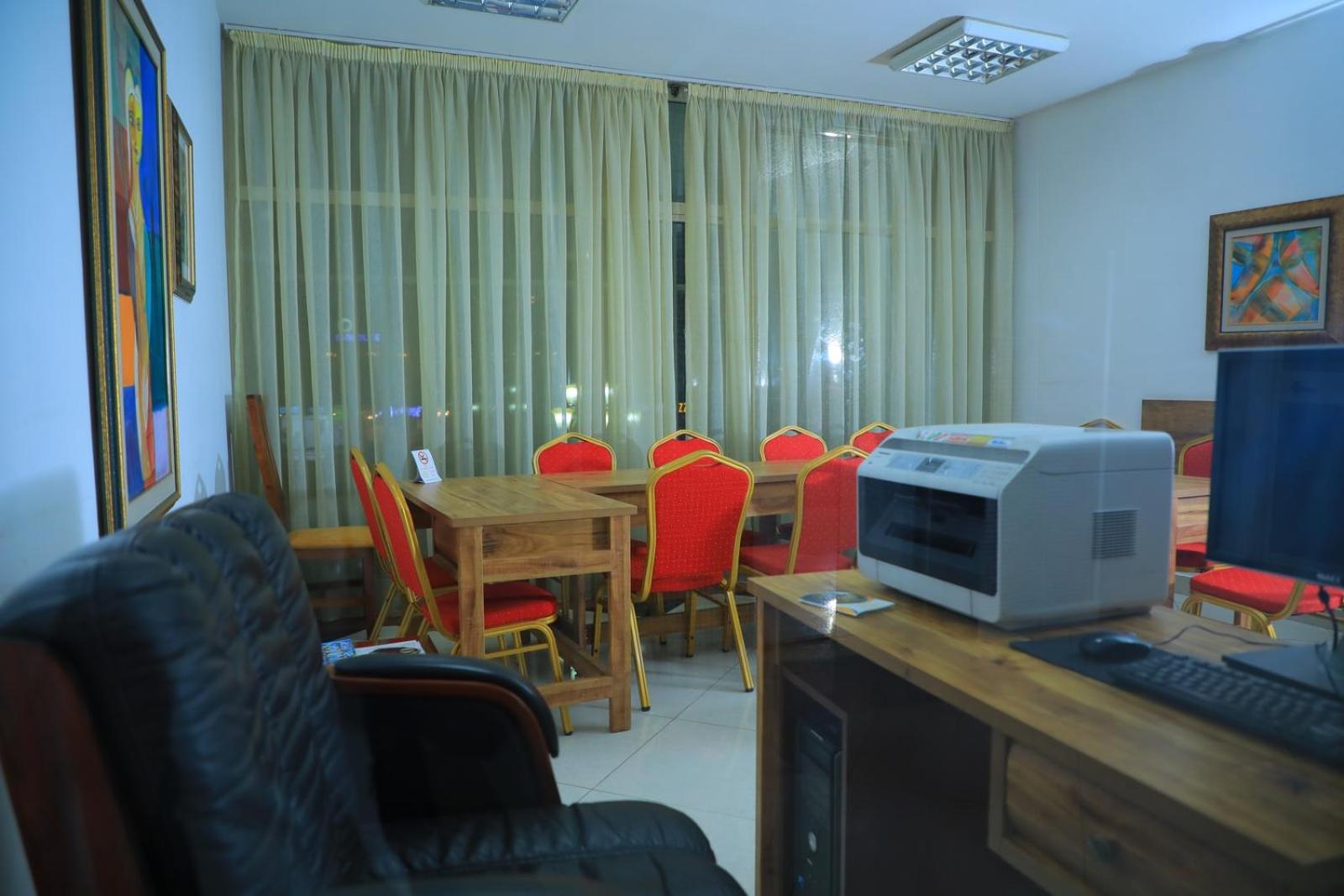 Victoria Hotel Apartment