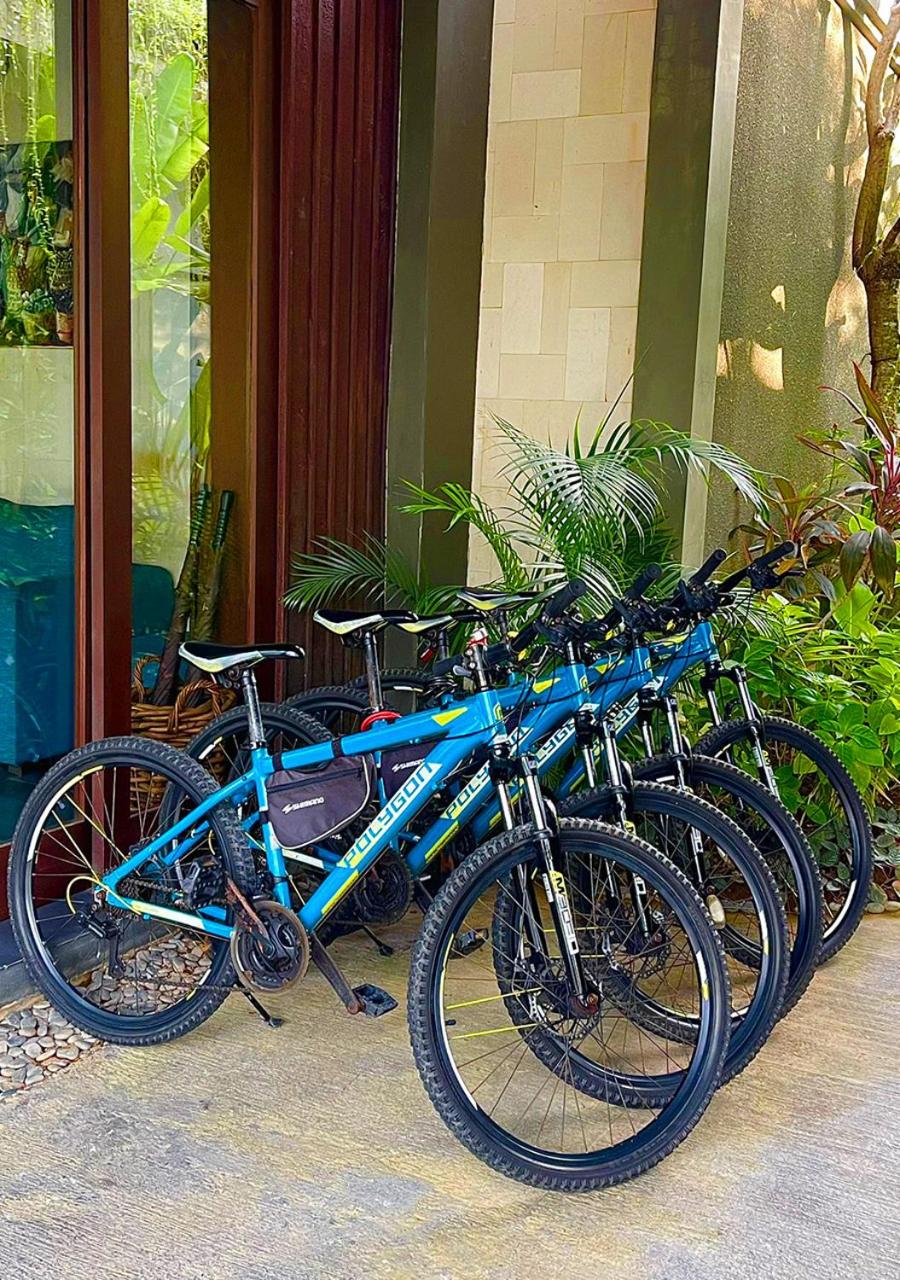 Seminyak Icon - by Karaniya Experience - CHSE certified