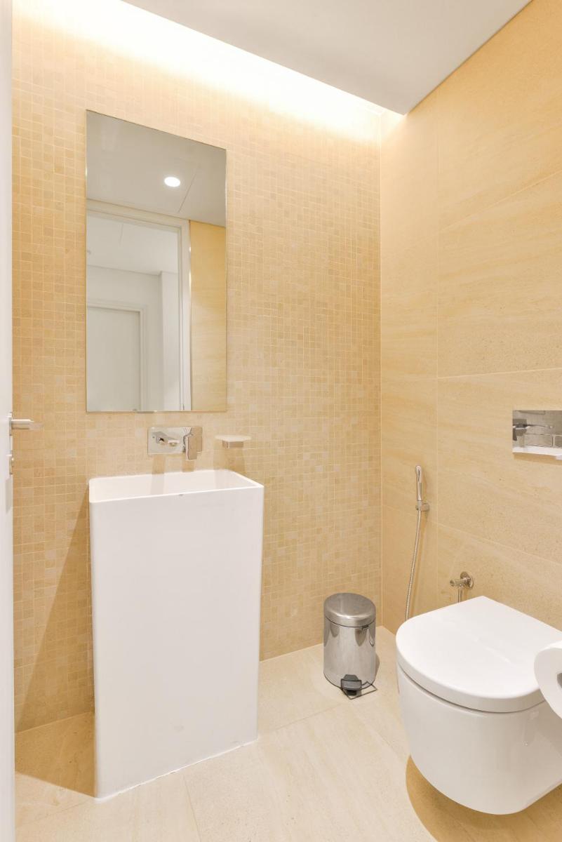 Elegant 2+1 BR with Fantastic Views of Ain Dubai