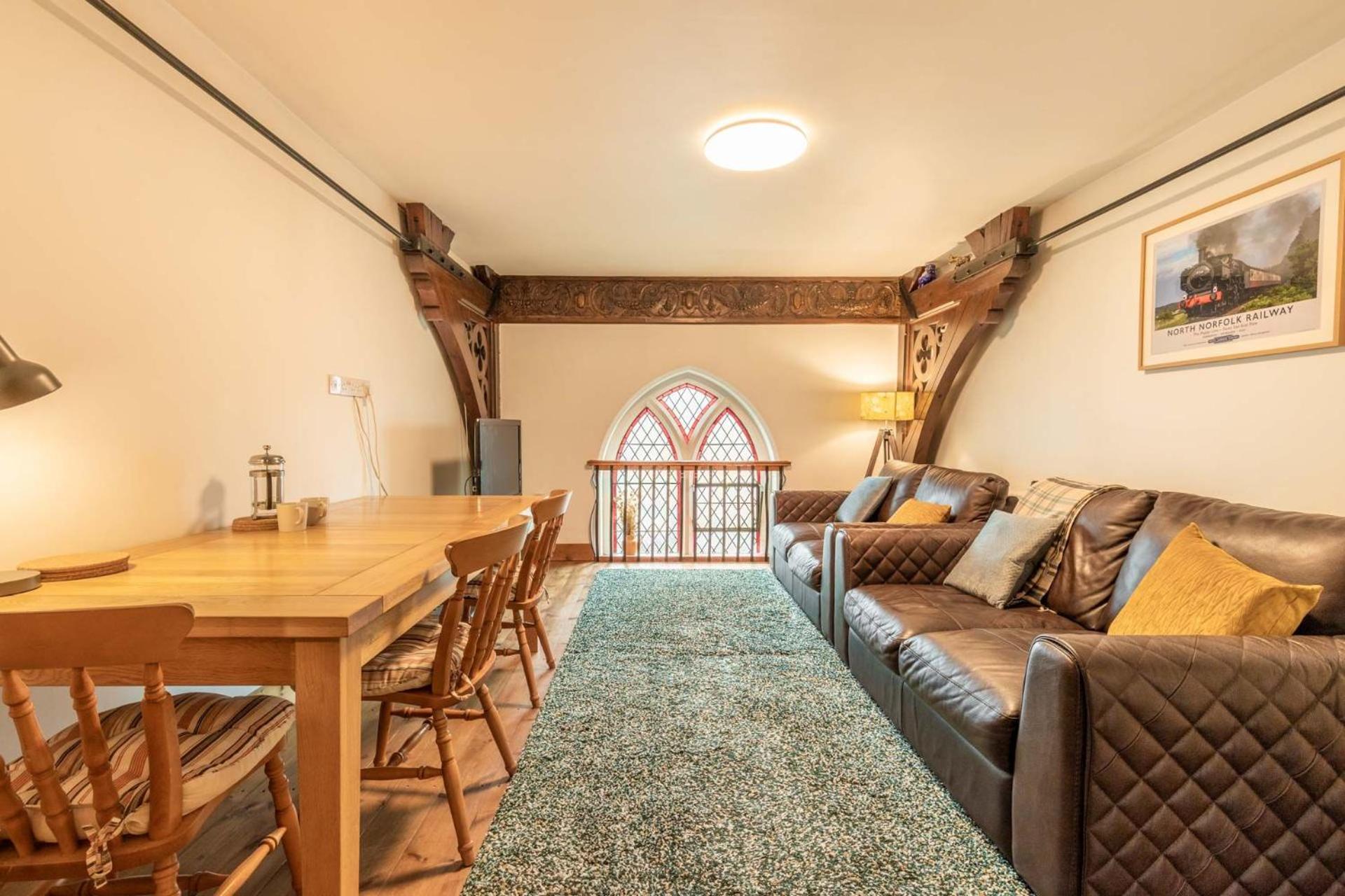Host & Stay - The Nave view 2