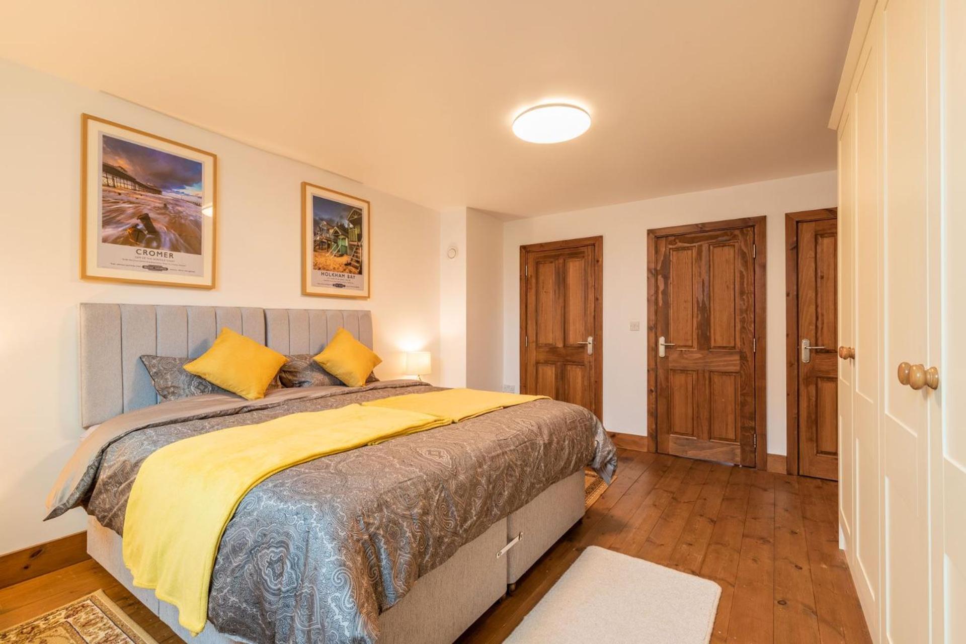 Host & Stay - The Nave view 4