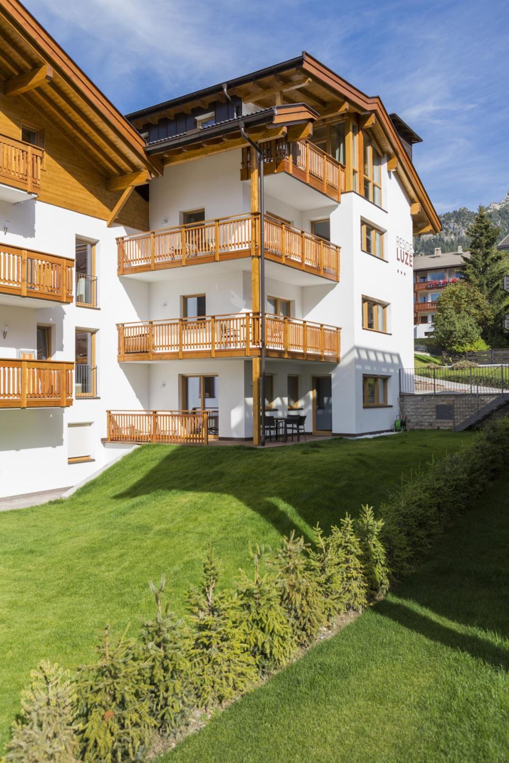 Residence Luzerna ***