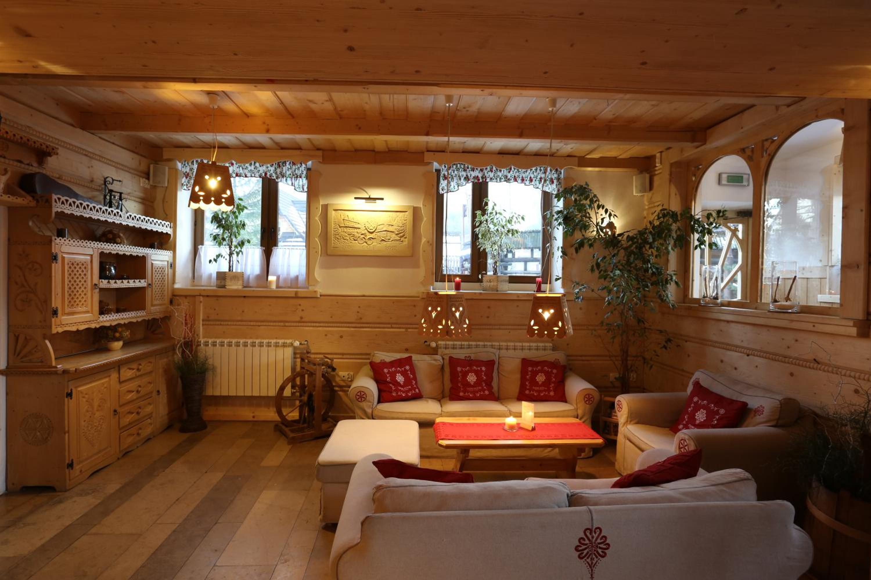 Tatra House Residence