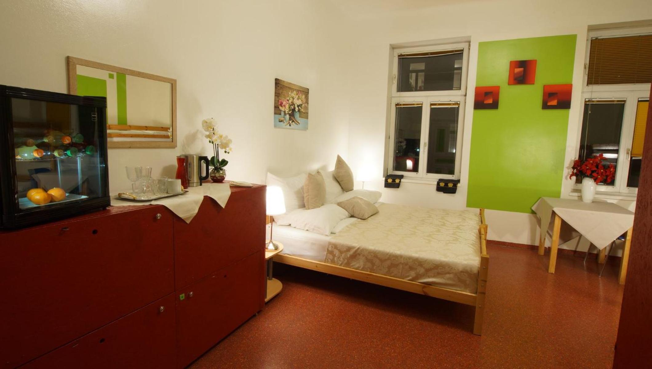 Westend City Hostel