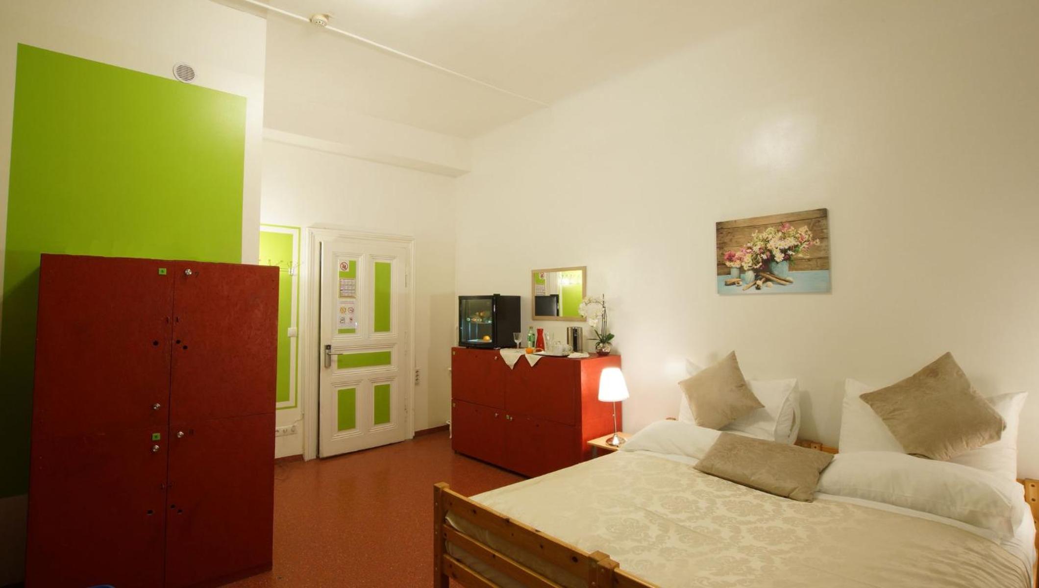 Westend City Hostel