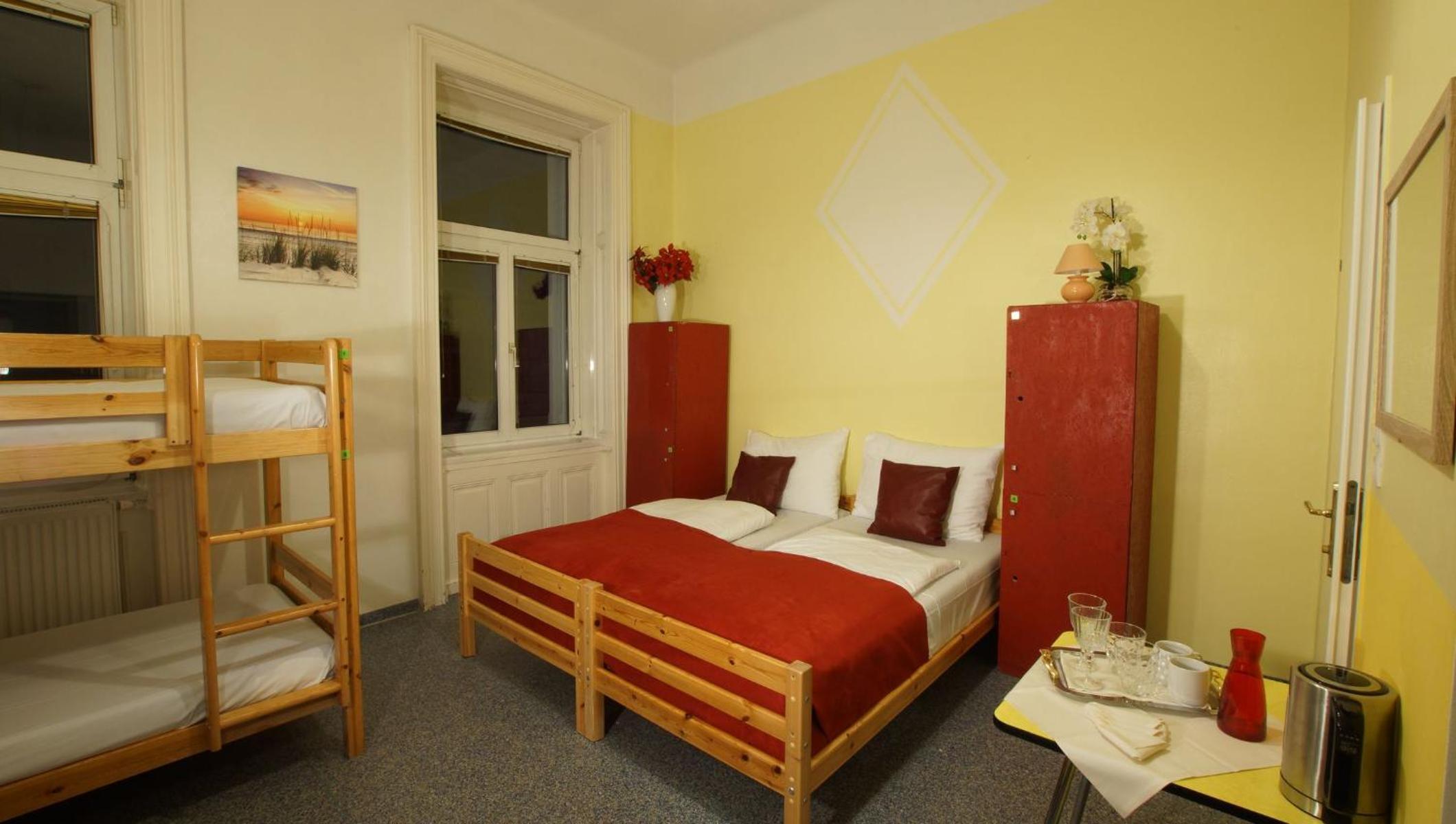 Westend City Hostel
