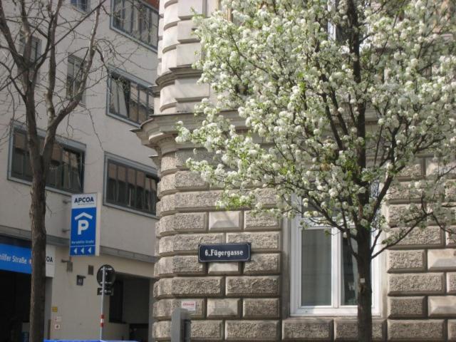 Westend City Hostel