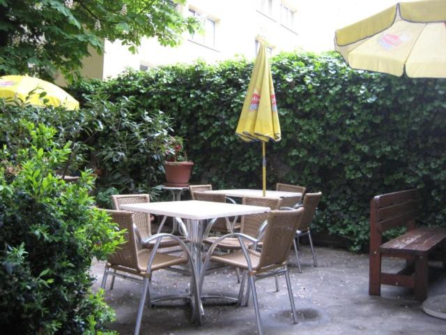 Westend City Hostel