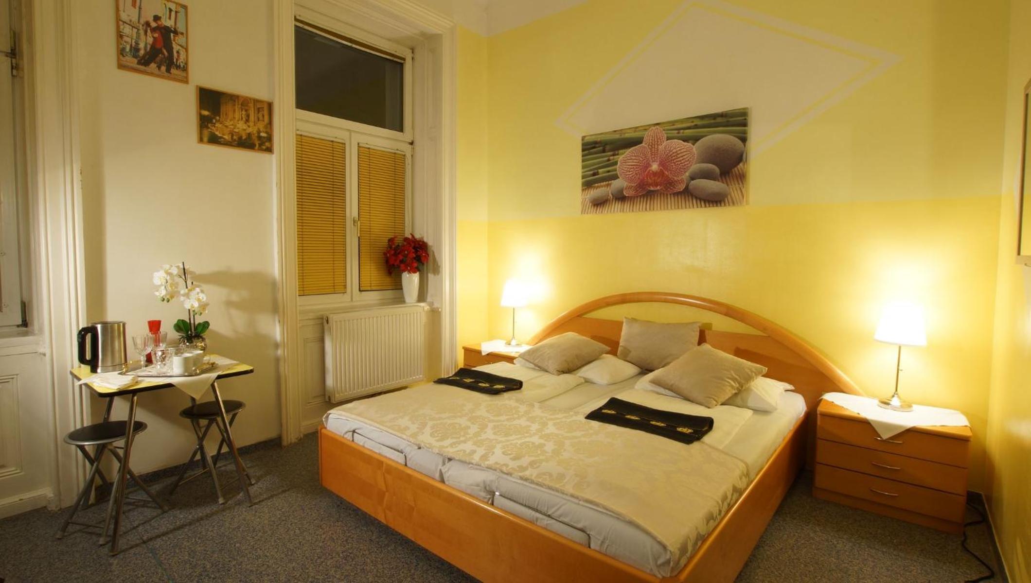 Westend City Hostel