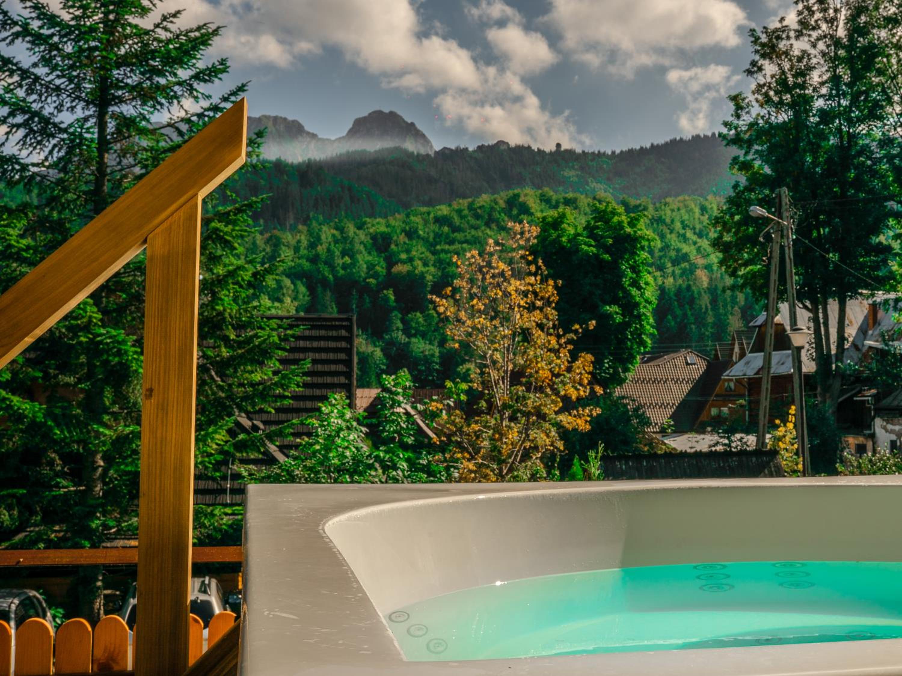 Tatra House Residence