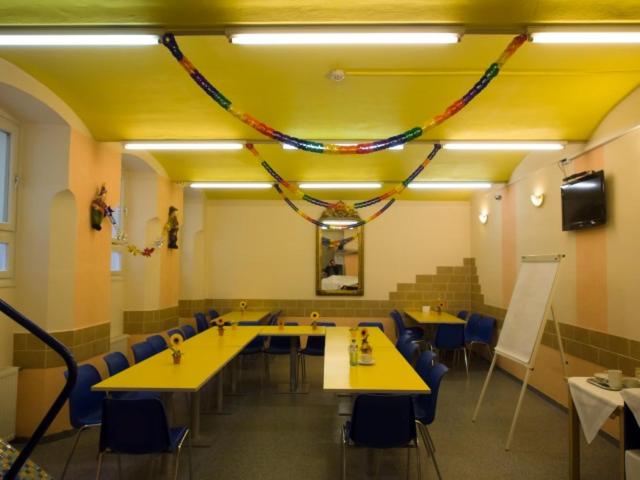 Westend City Hostel