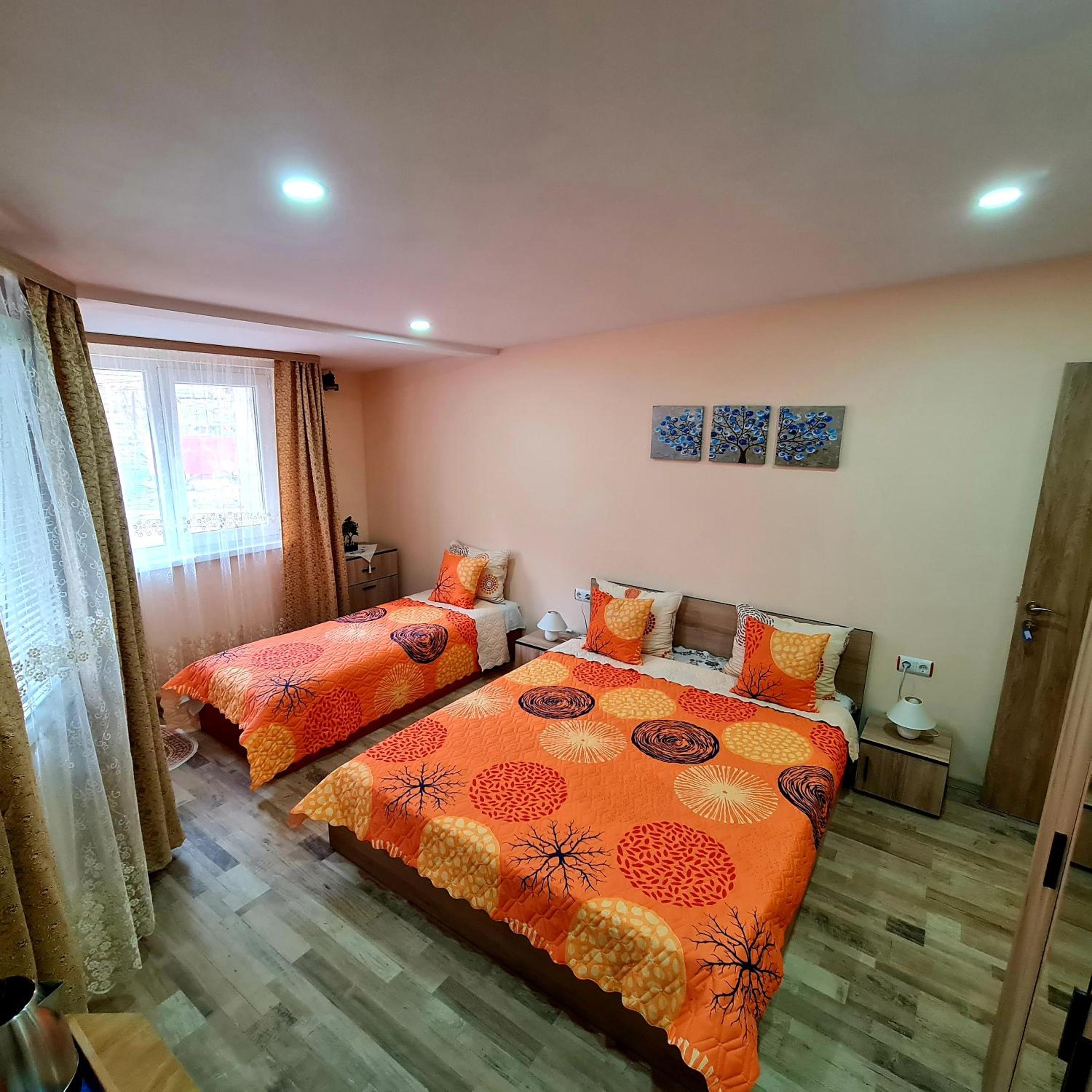 Fema Guest House