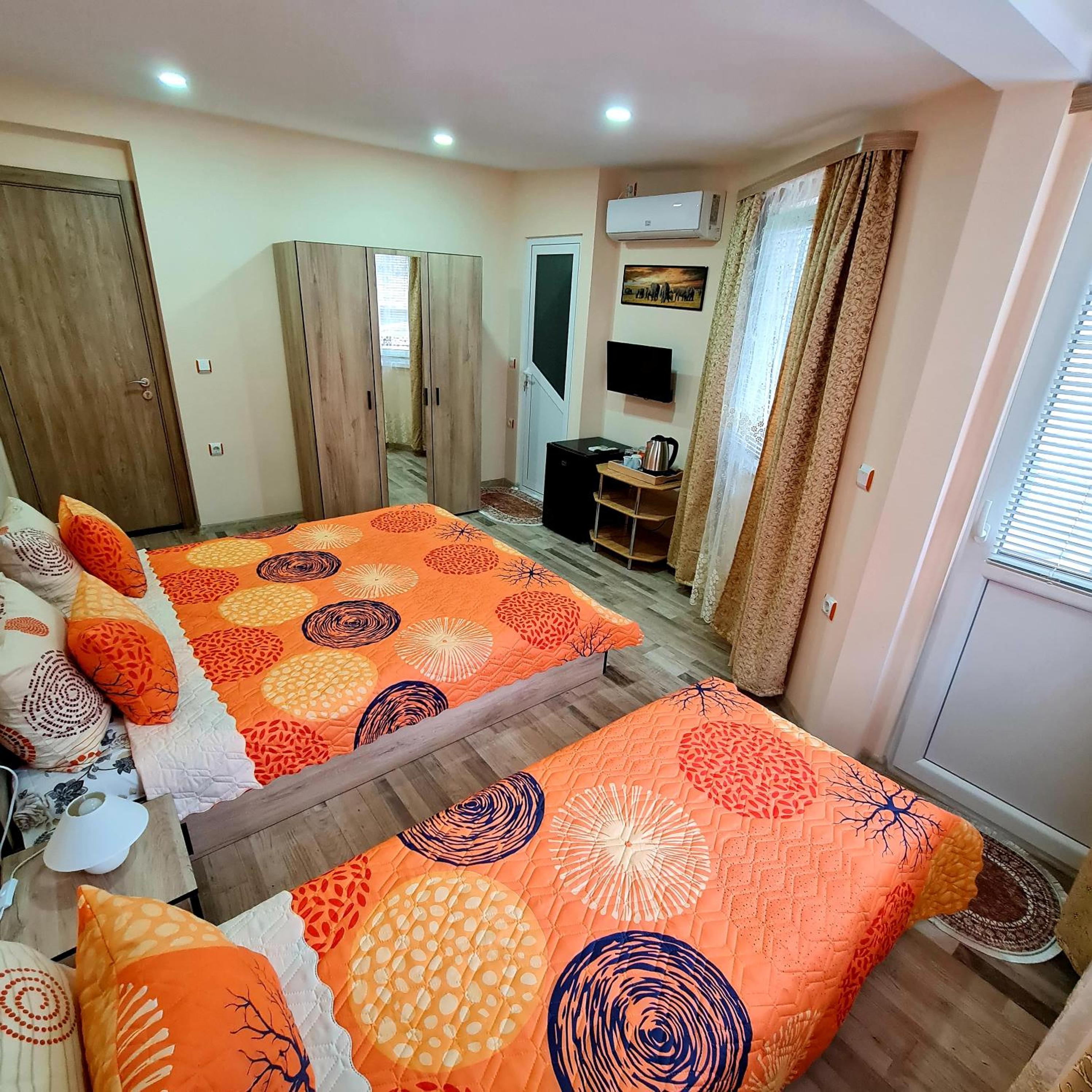 Fema Guest House