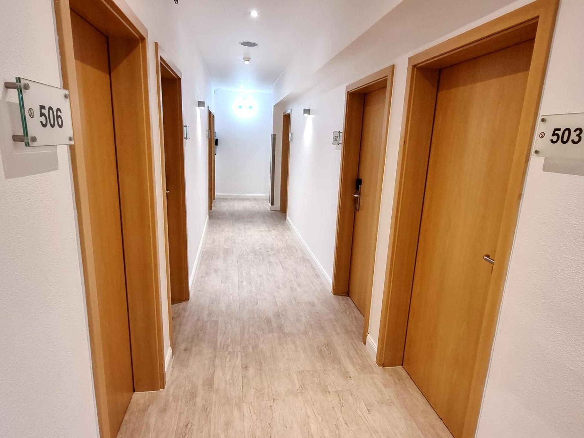 Adler Hotel Frankfurt - Property Image 4