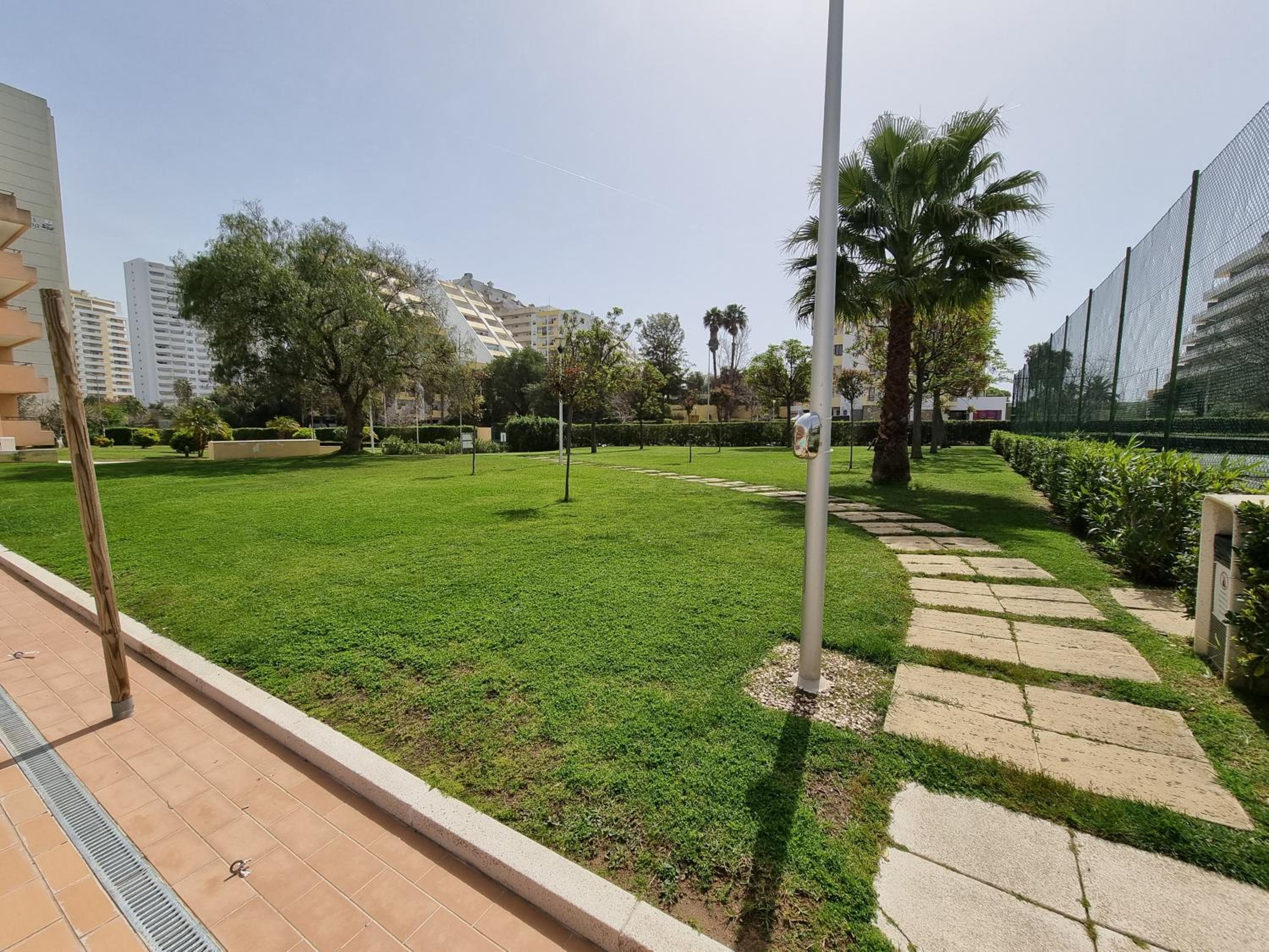 Apartamento encantador com piscina aquecida view 5
