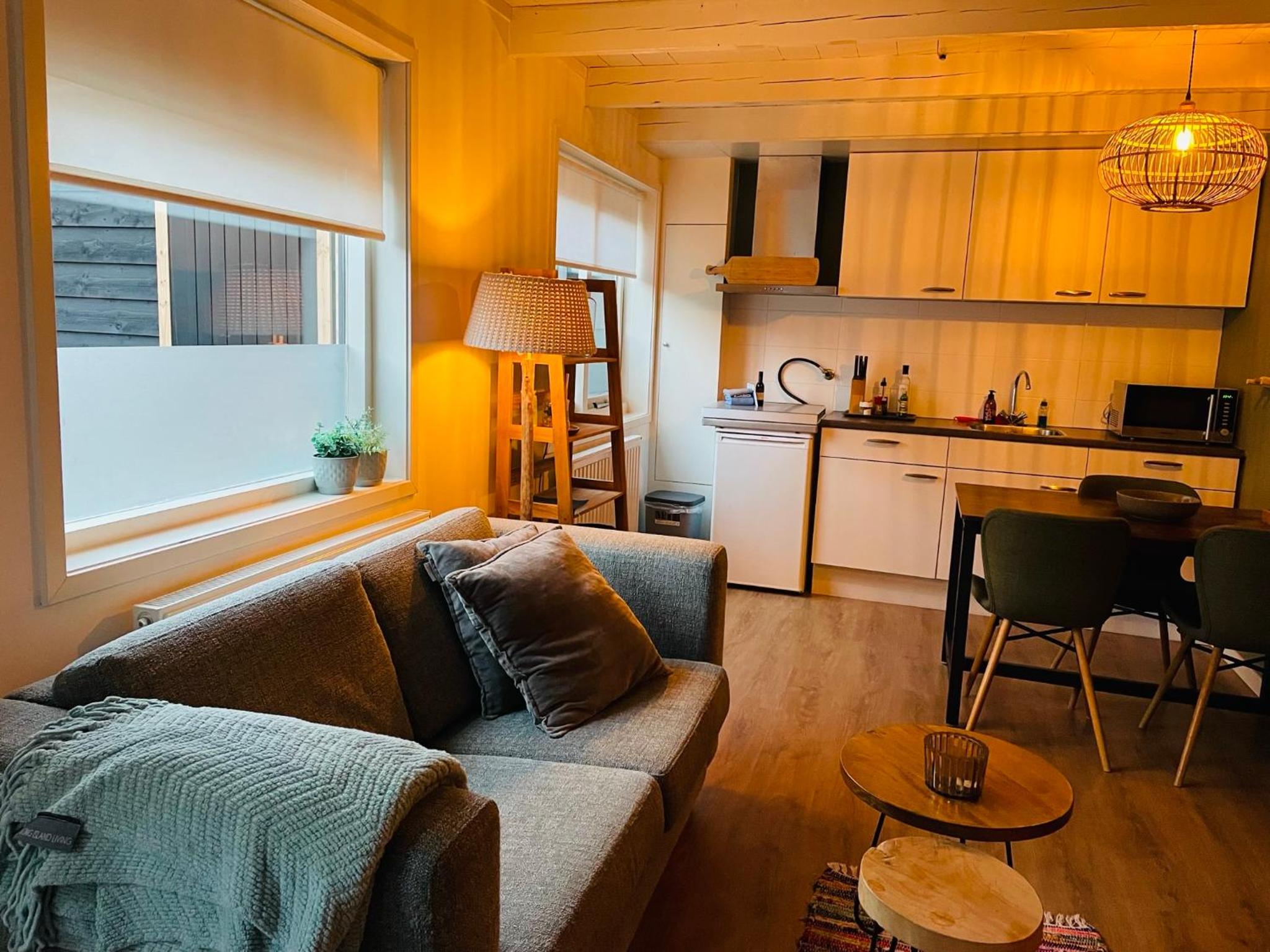 Beach House Parallel view 4