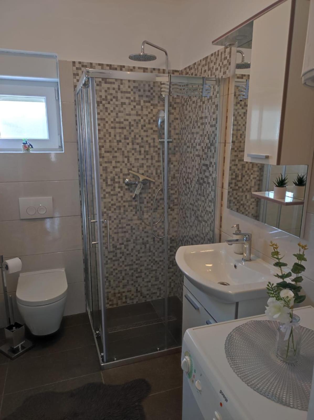 Holiday home LAURA view 5