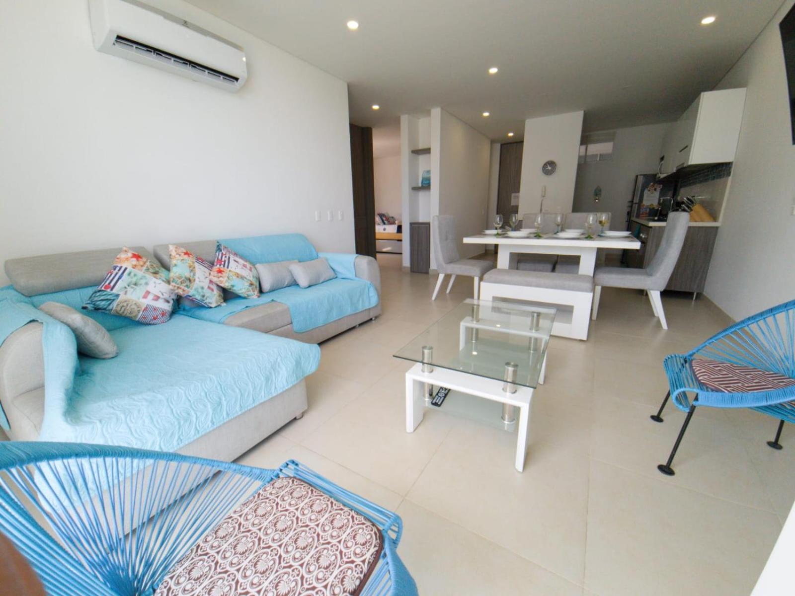 Hotel Acogedor Wind Playa Salguero frente al mar - Image 1