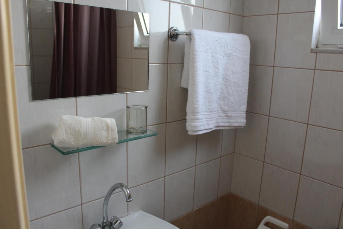 Cigi Apartments photo 5