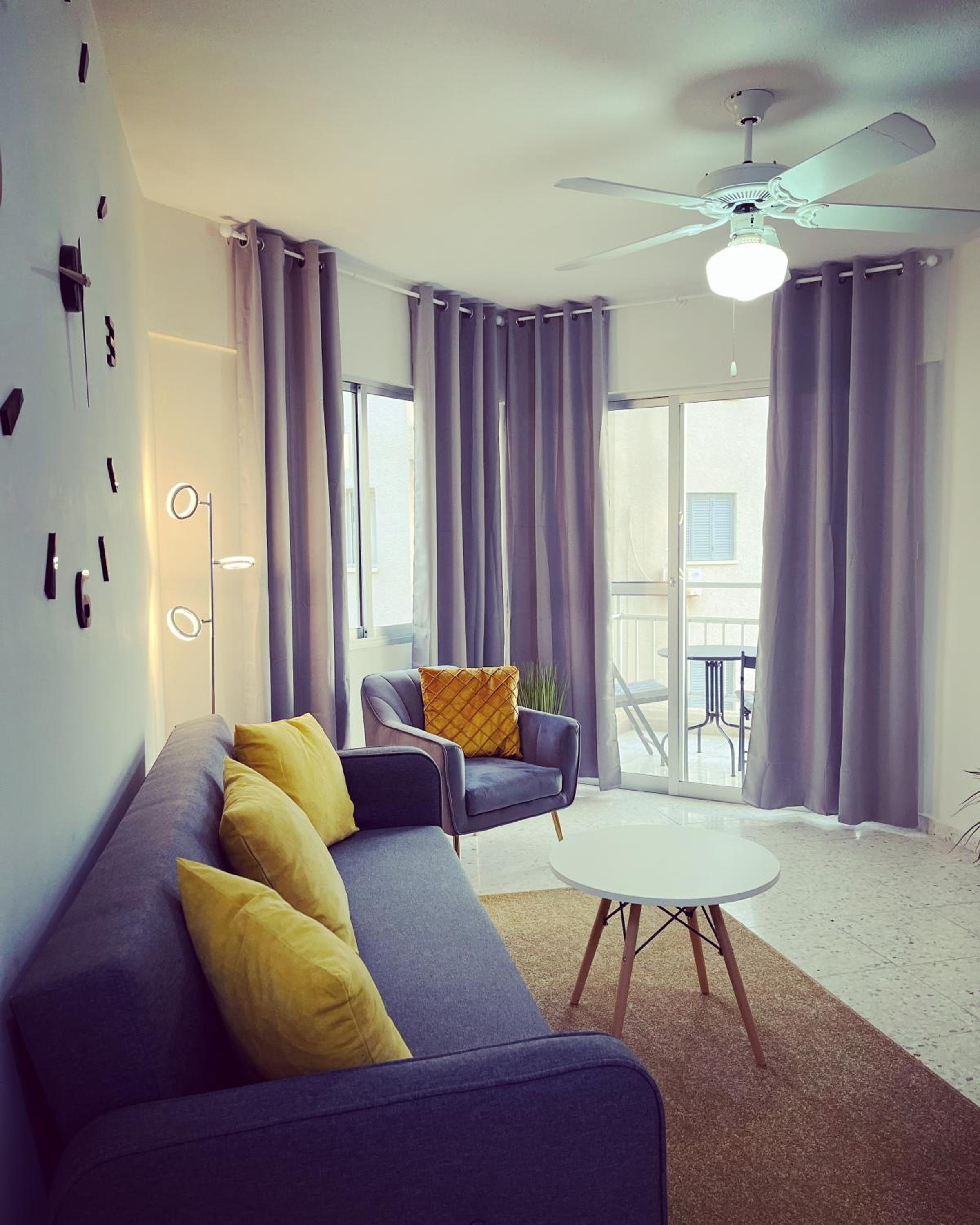 Diamond Apartment with stunning sea view view 3