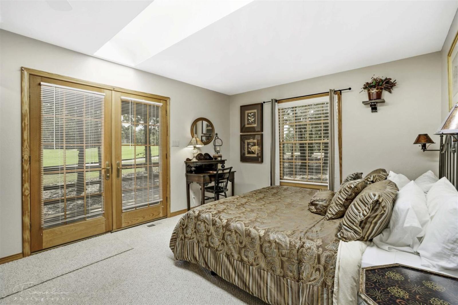 18802 - 2 Granada Way view 4