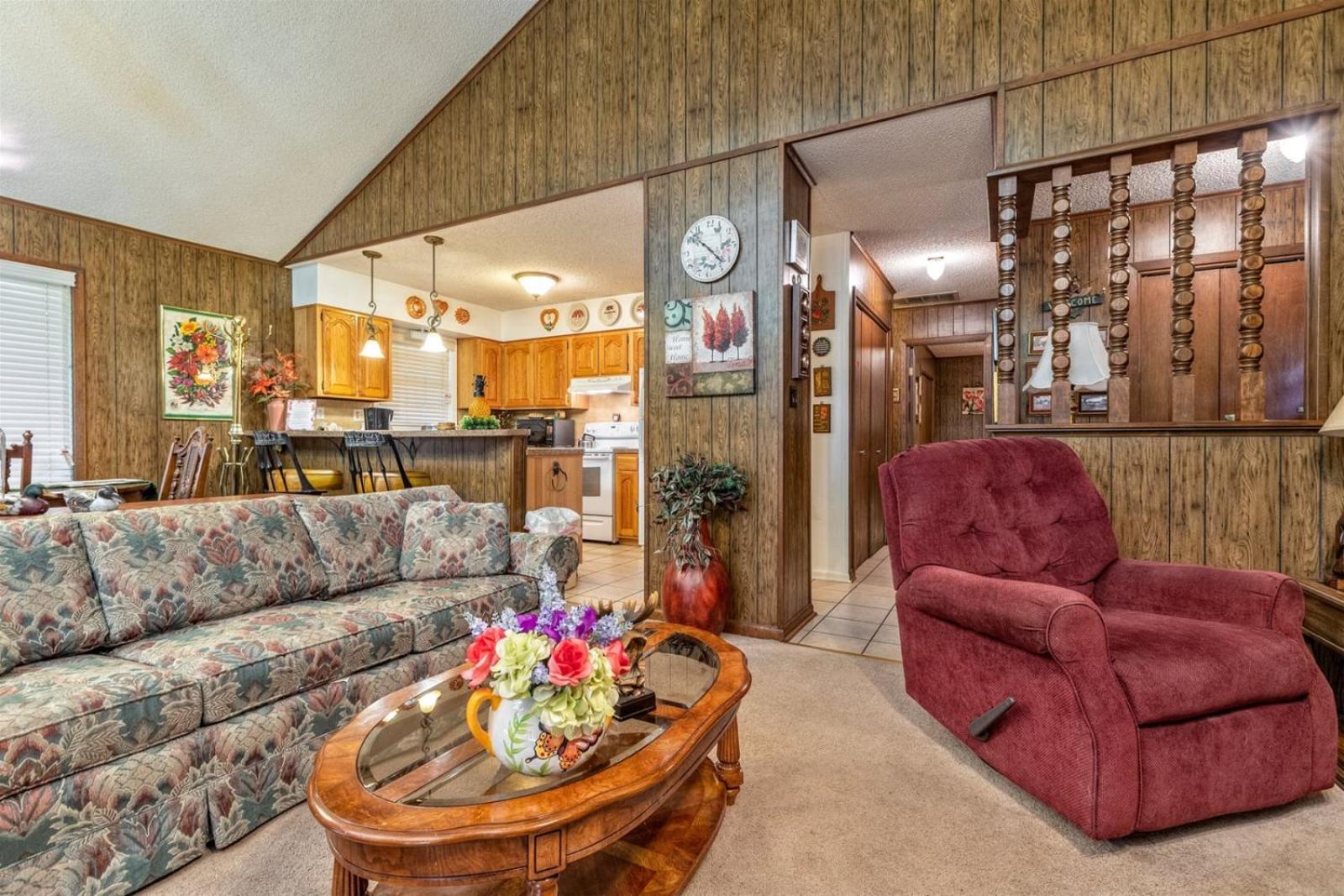 05210 - 8 South Pego Way view 3