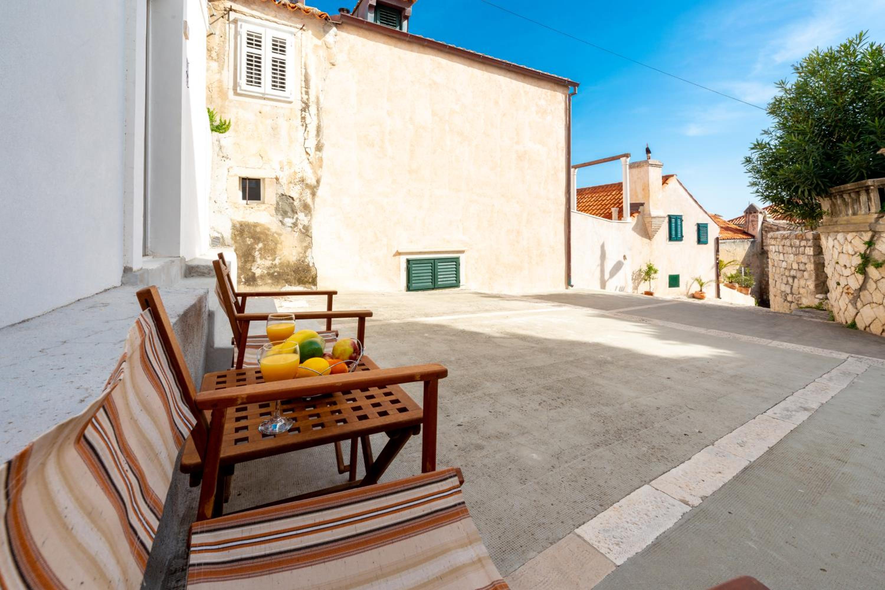 Welcome Apartment - Old Town